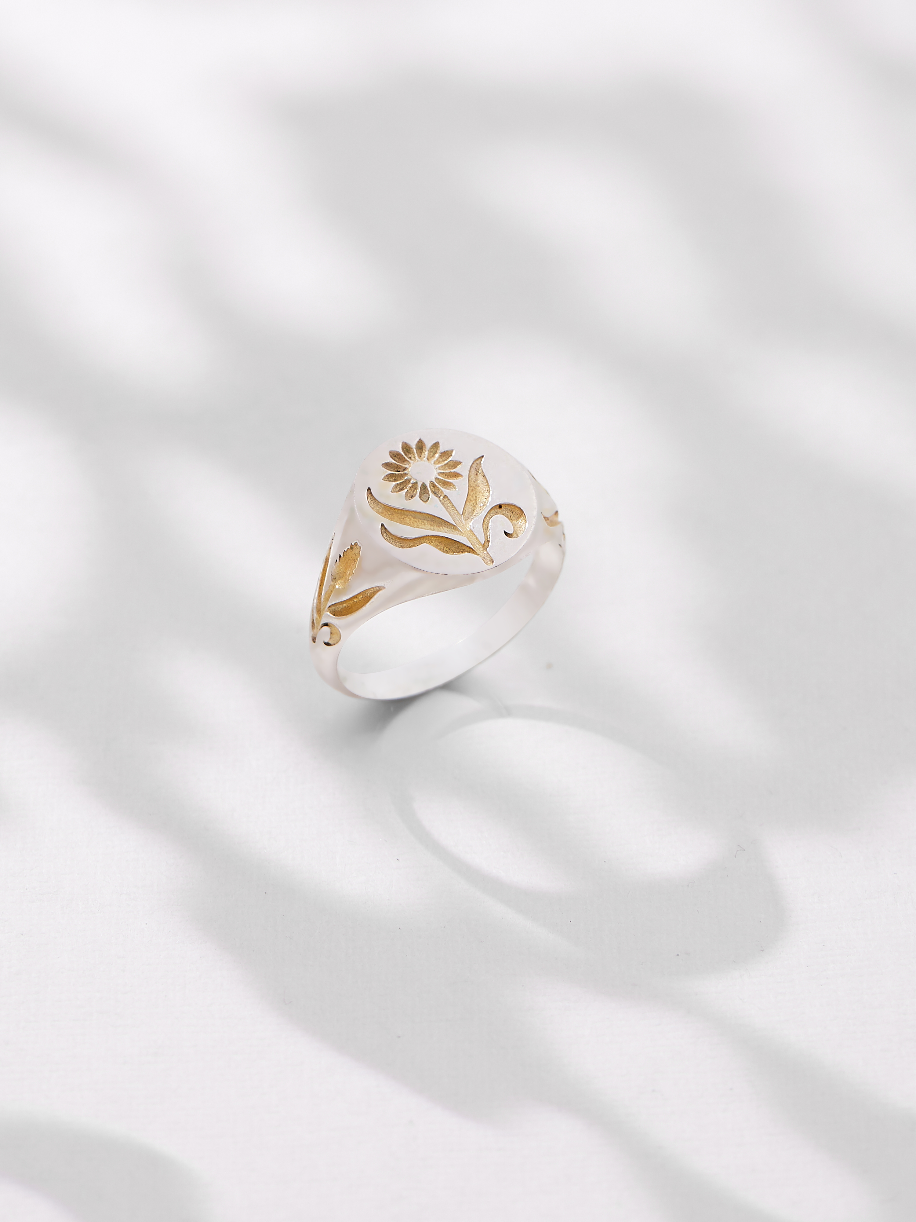 Florentine Ring