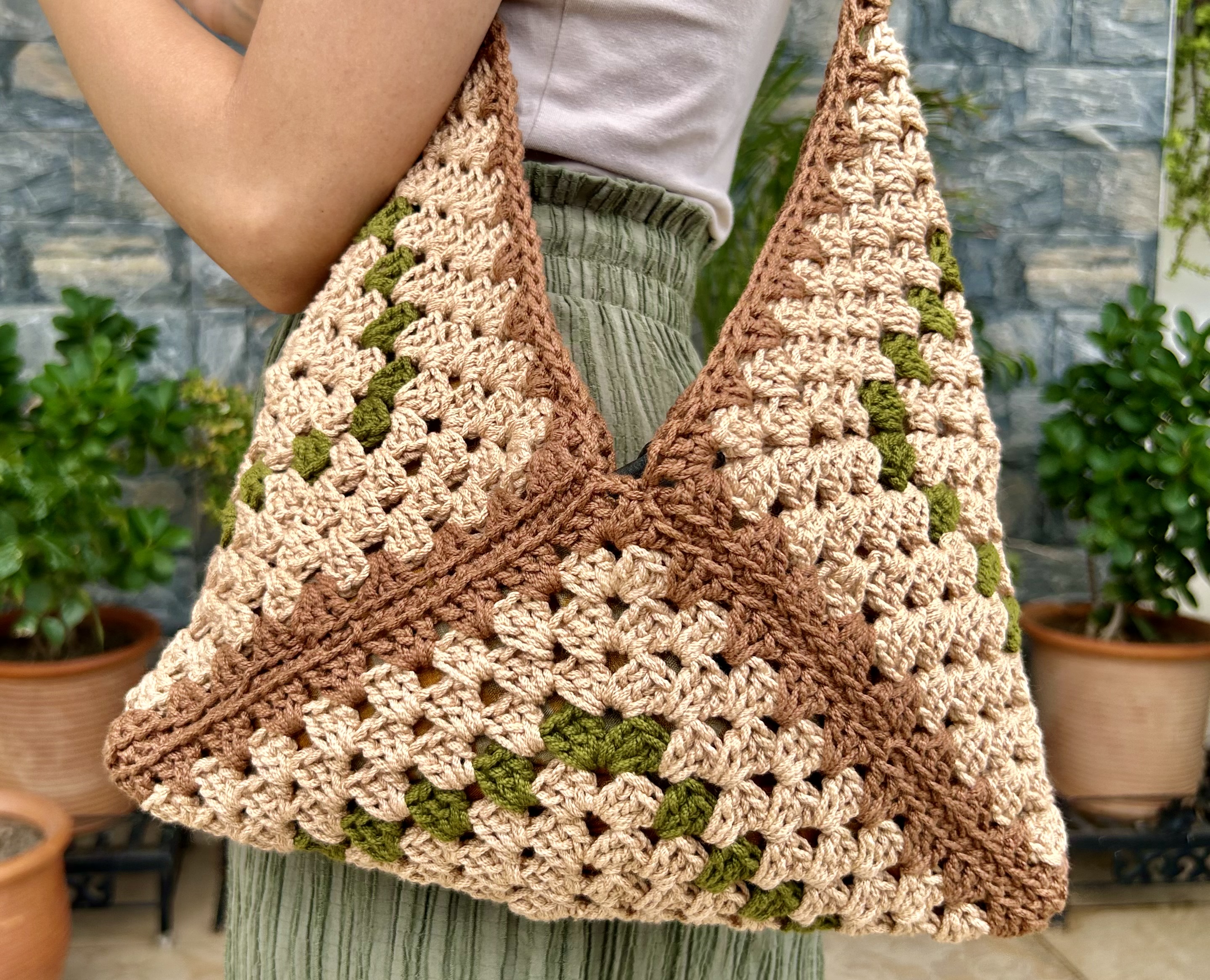 Sagewood Triangle Tote 🍃🍂