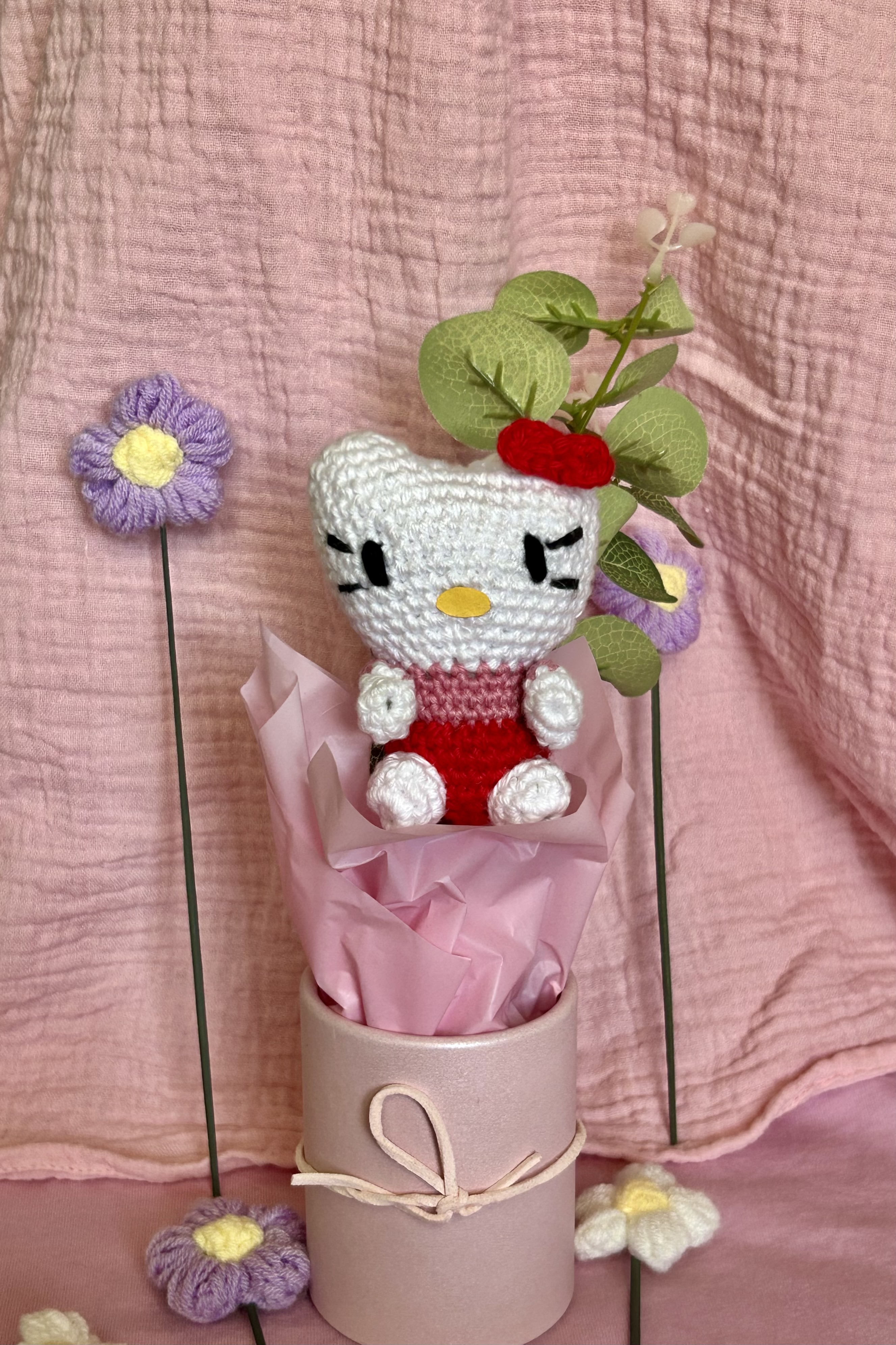 Crochet Hello Kitty โ Handmade Amigurumi Plush ๐