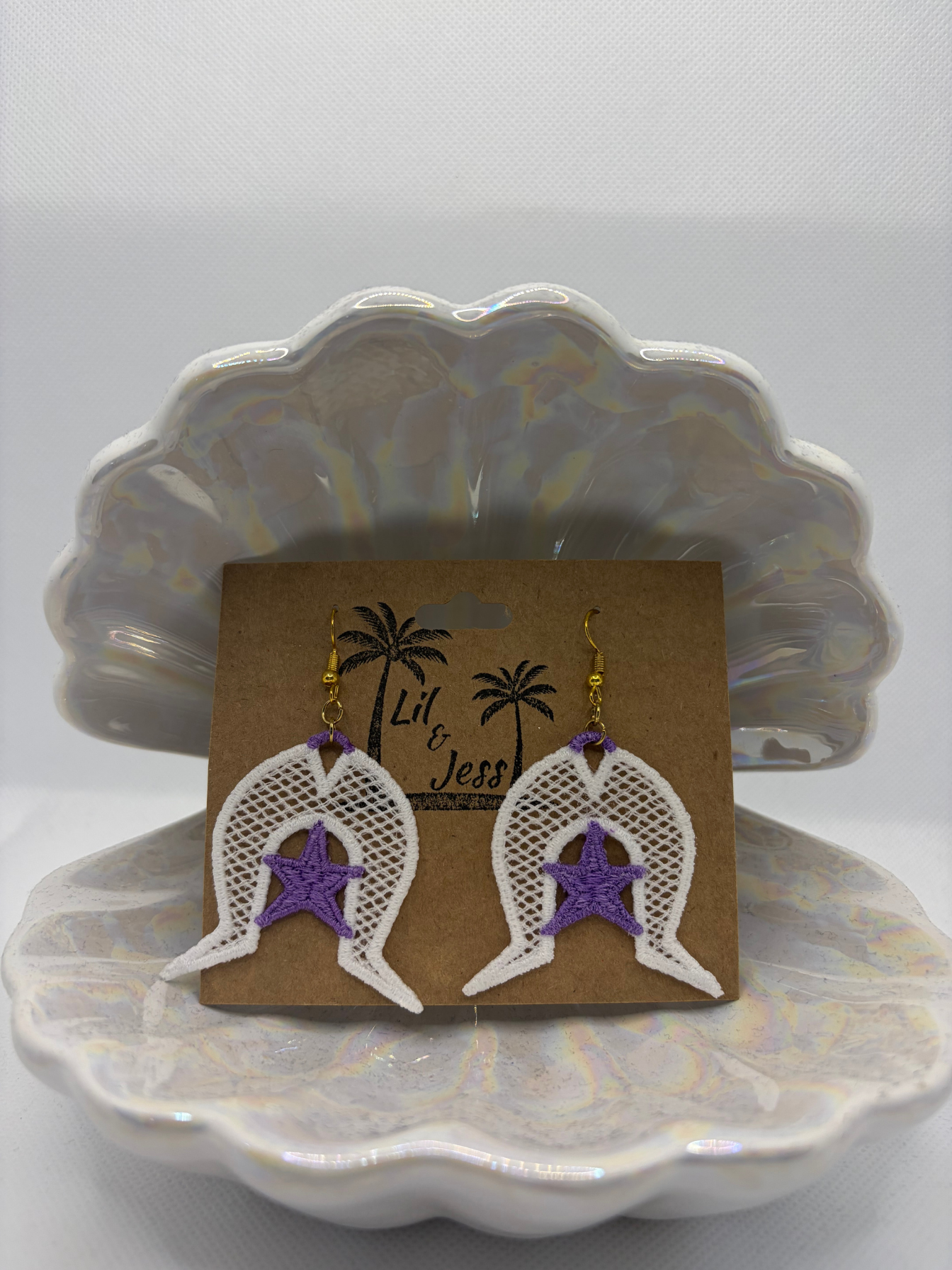 Torres Strait Island Dhoeri Earring - white headdress and outline with purple star and outline