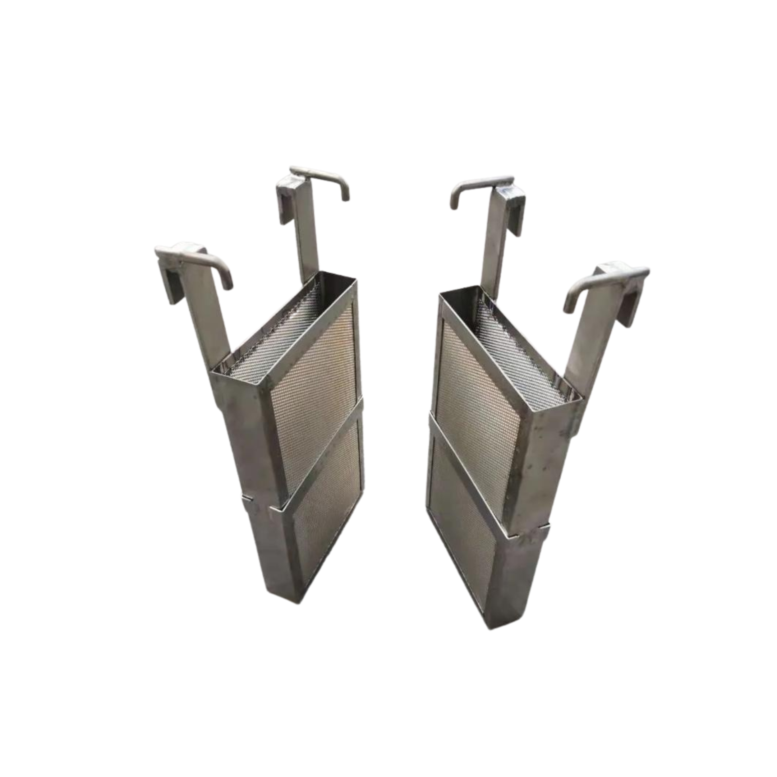 Titanium/Zirconium basket