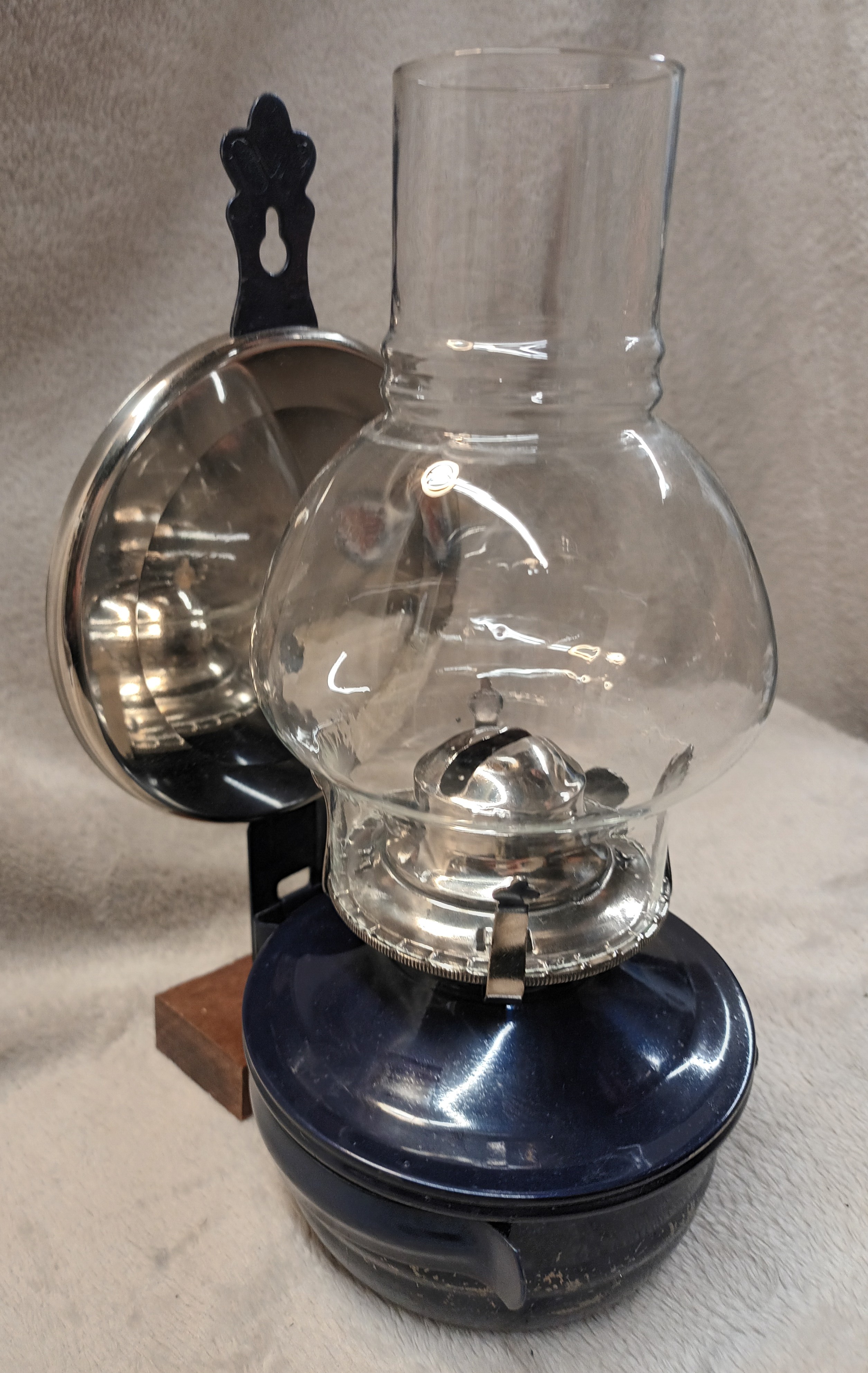 Vintage Lamplight Farms Blue Wall Hanging Oil Lamp 1960's