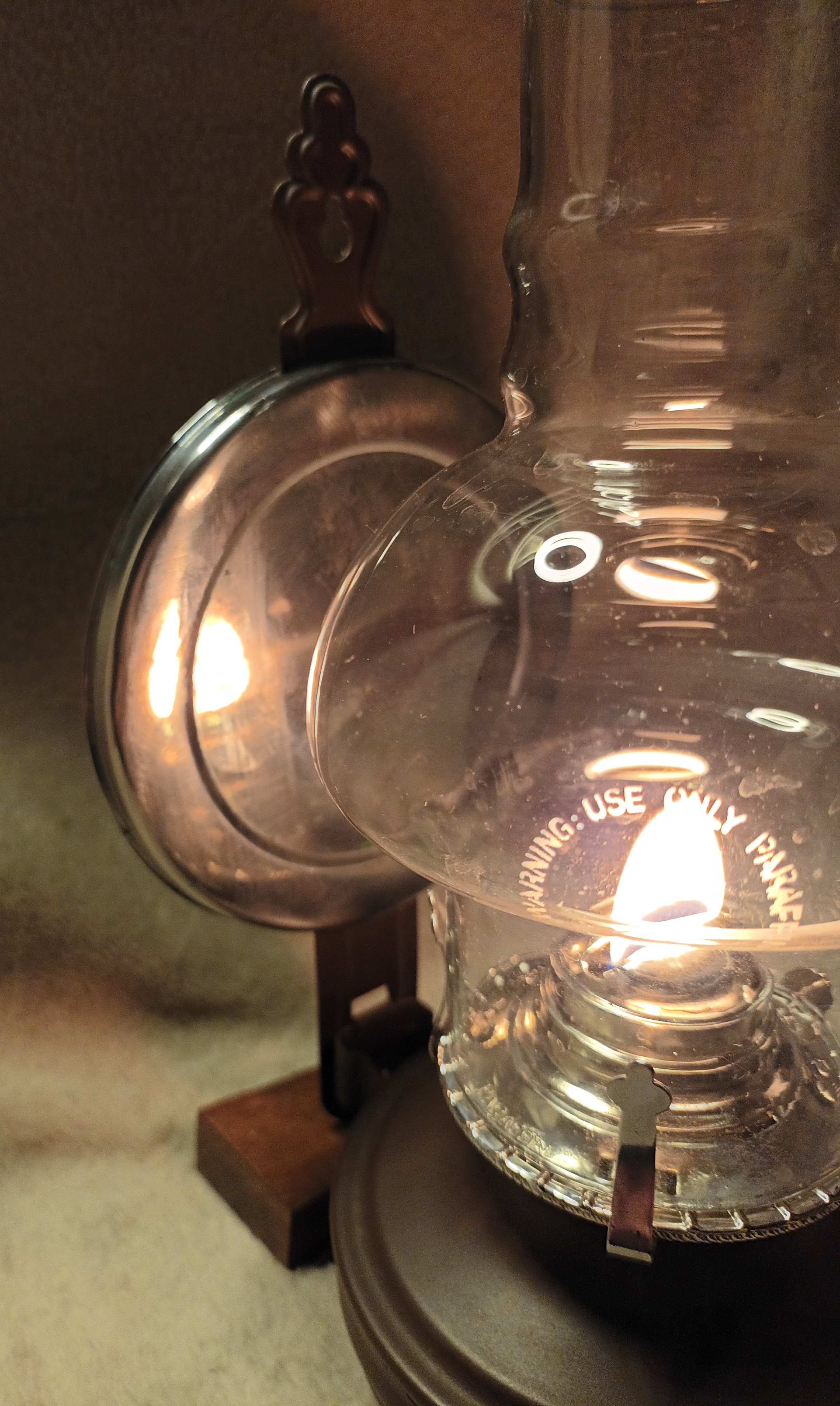 Vintage Lamplight Farms Wall Hanging Oil Lamp 1960's