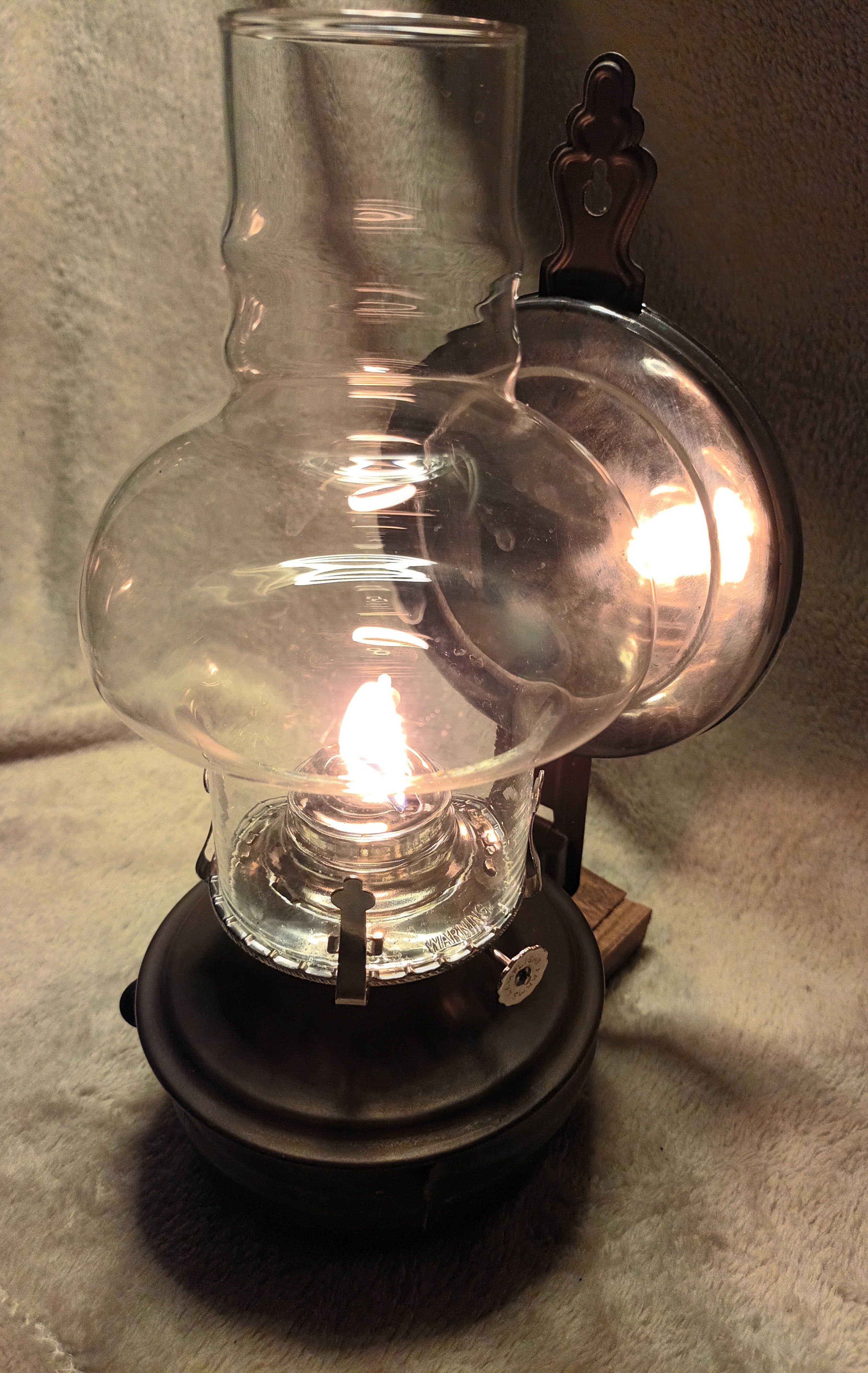 Vintage Lamplight Farms Wall Hanging Oil Lamp 1960's
