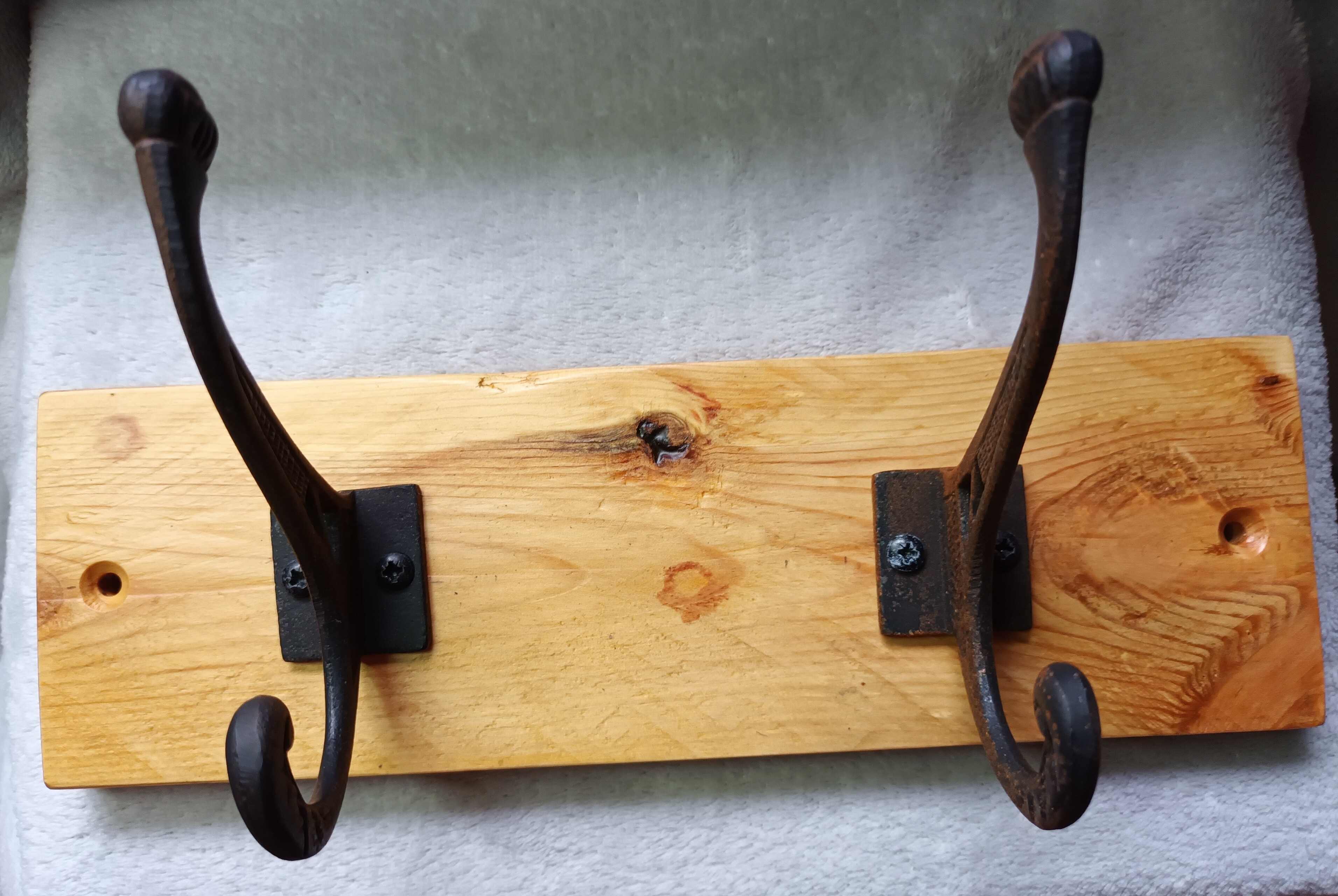Palletcraft Coat 2 Hook Rack