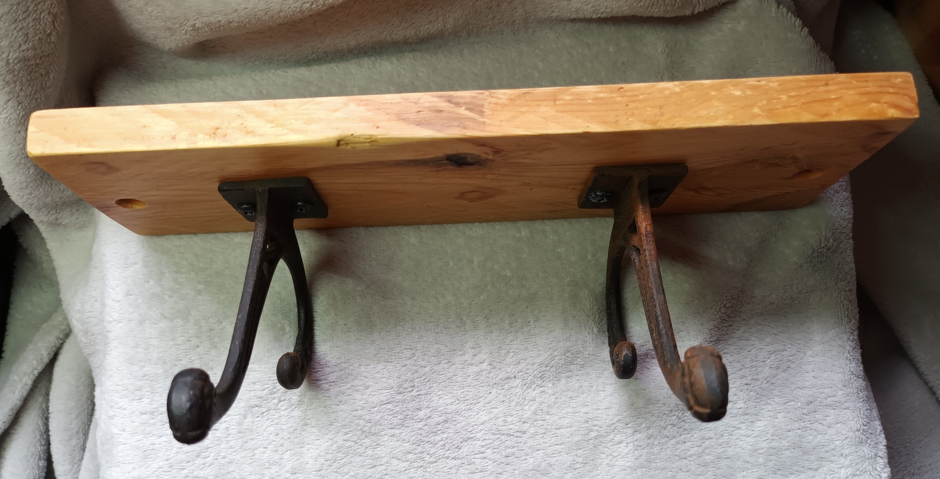 Palletcraft Coat 2 Hook Rack