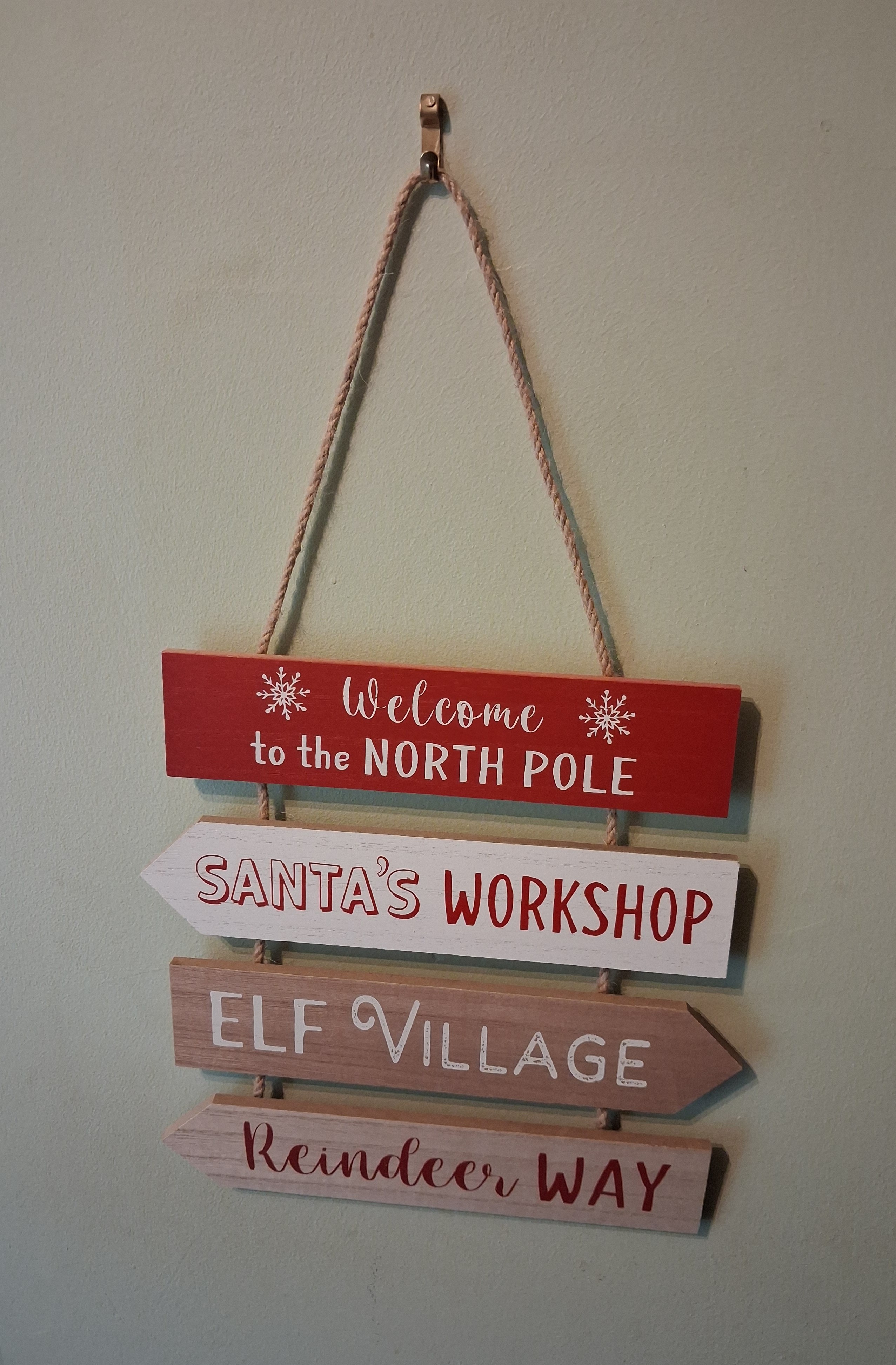 North Pole Hanging Christmas Plaque
