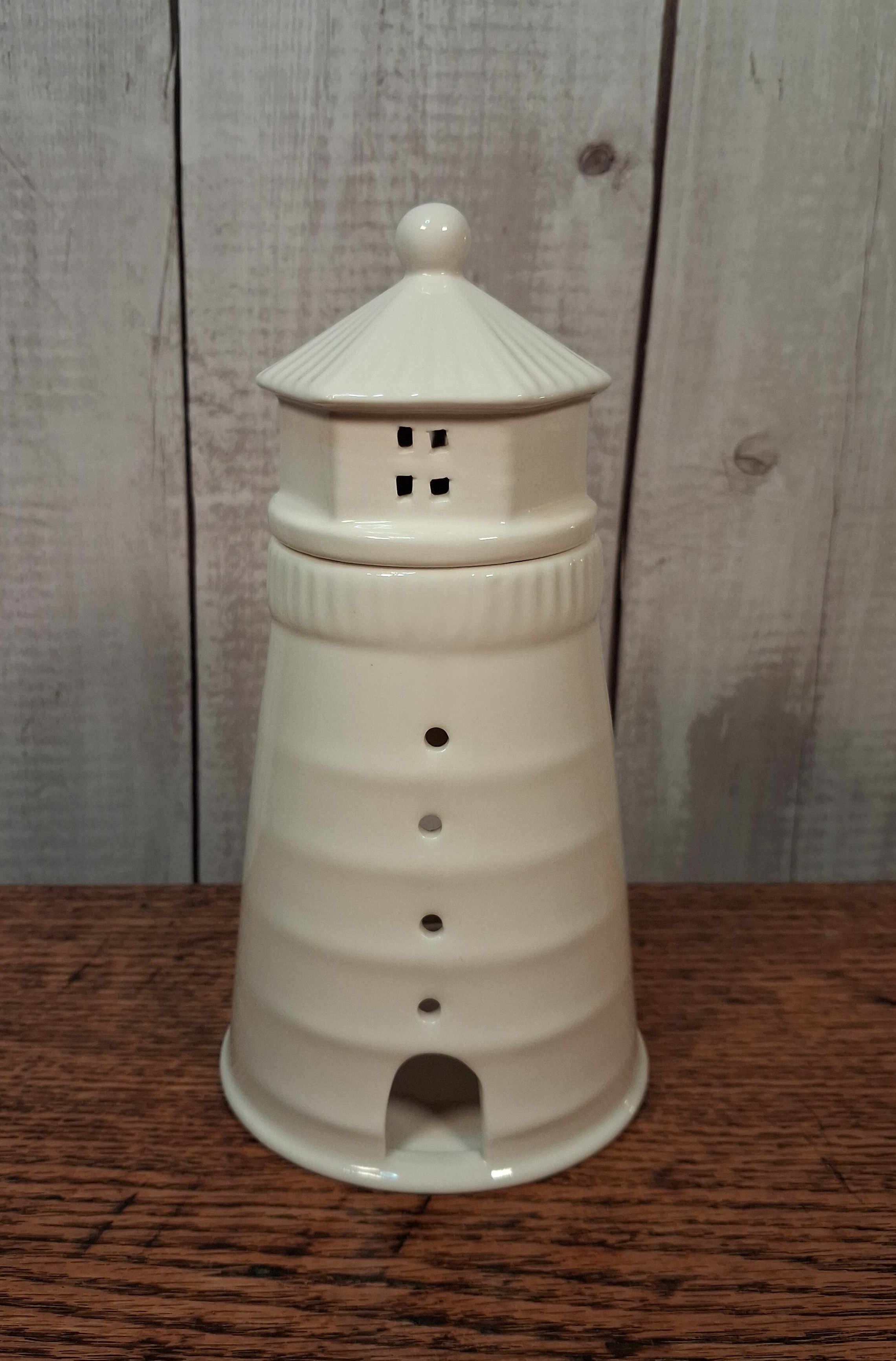 White Lighthouse Oil Burner