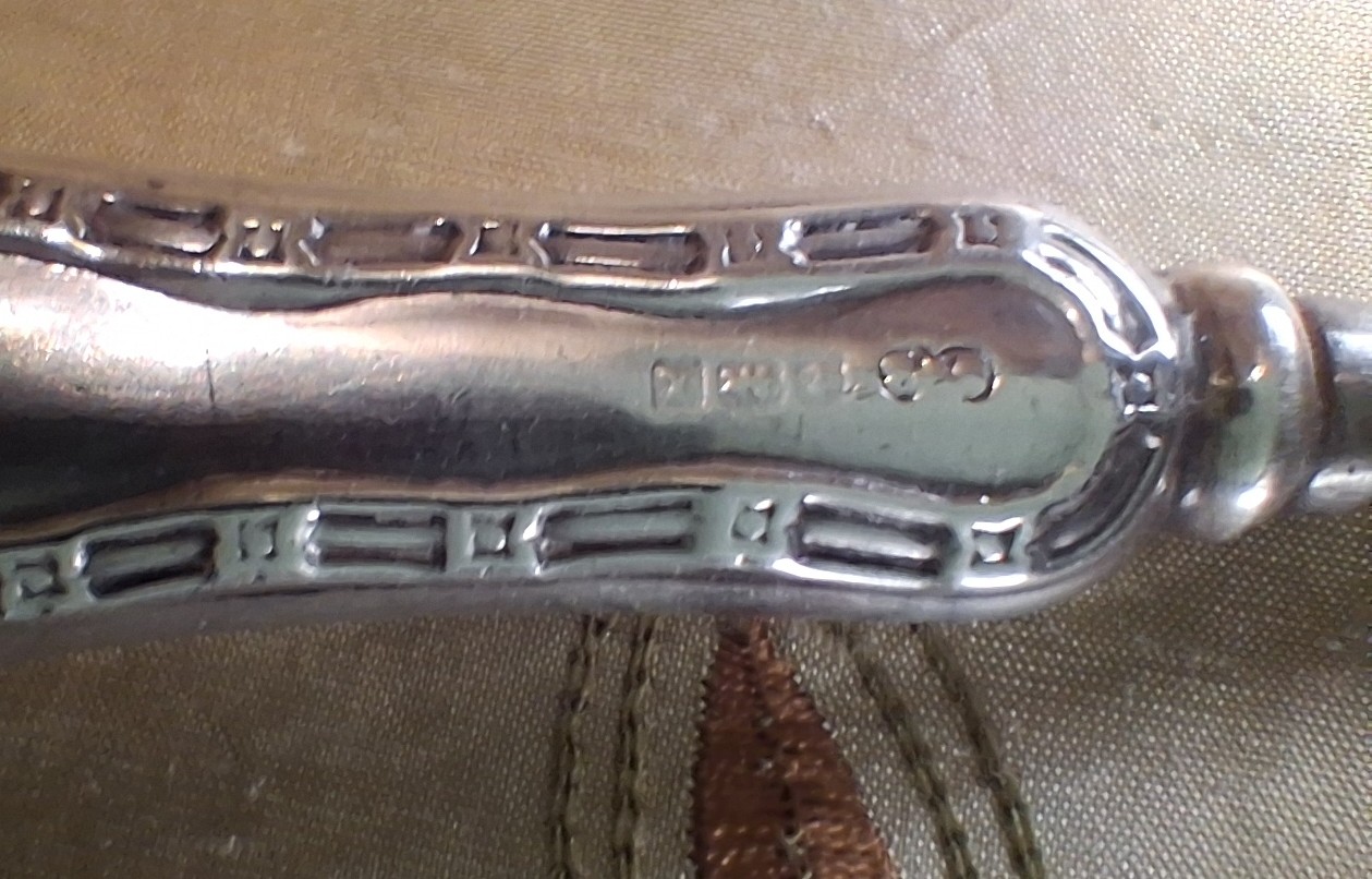 Silver Button Hook Birmingham 1922