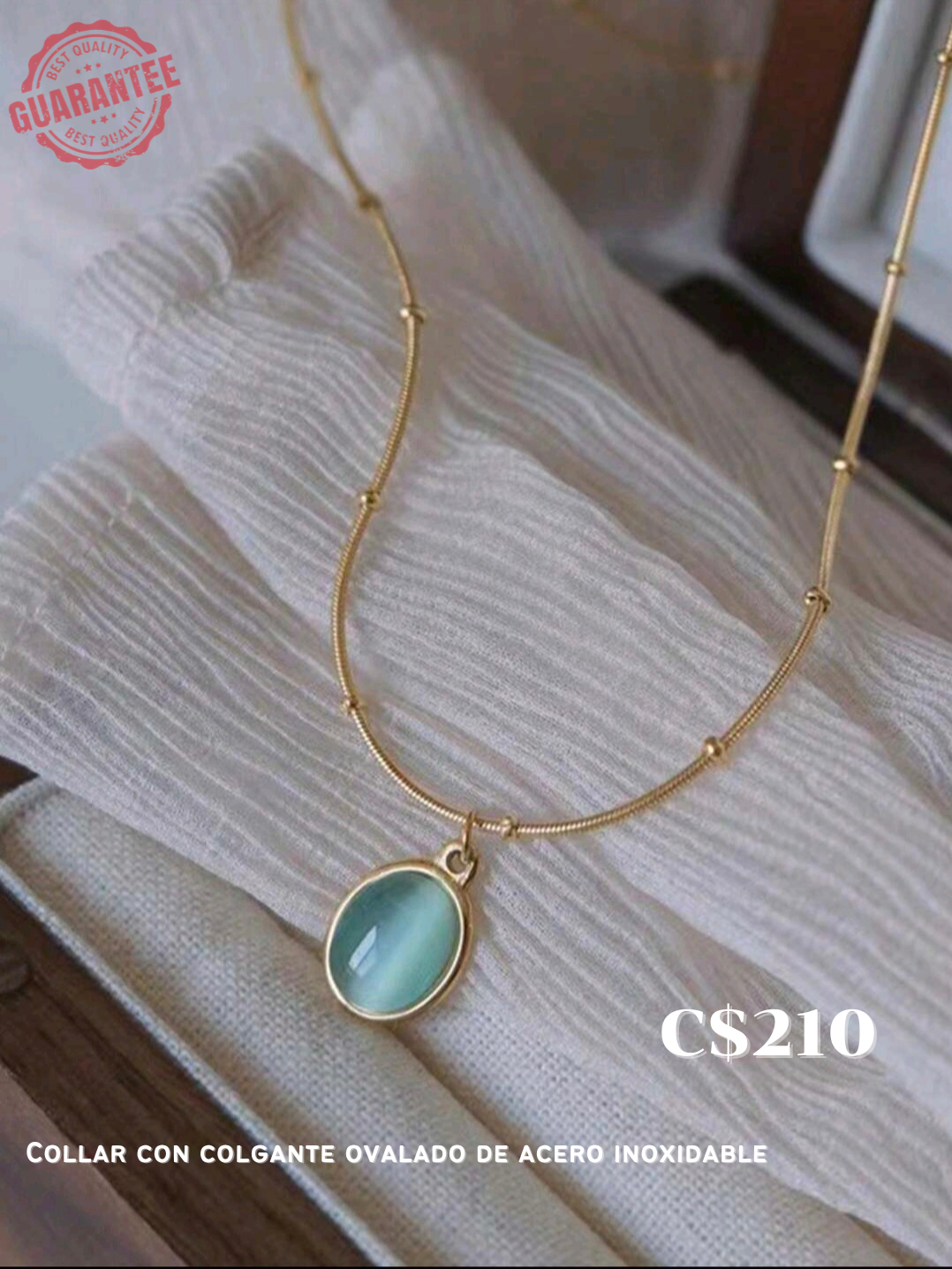 Collar con colgante ovalado