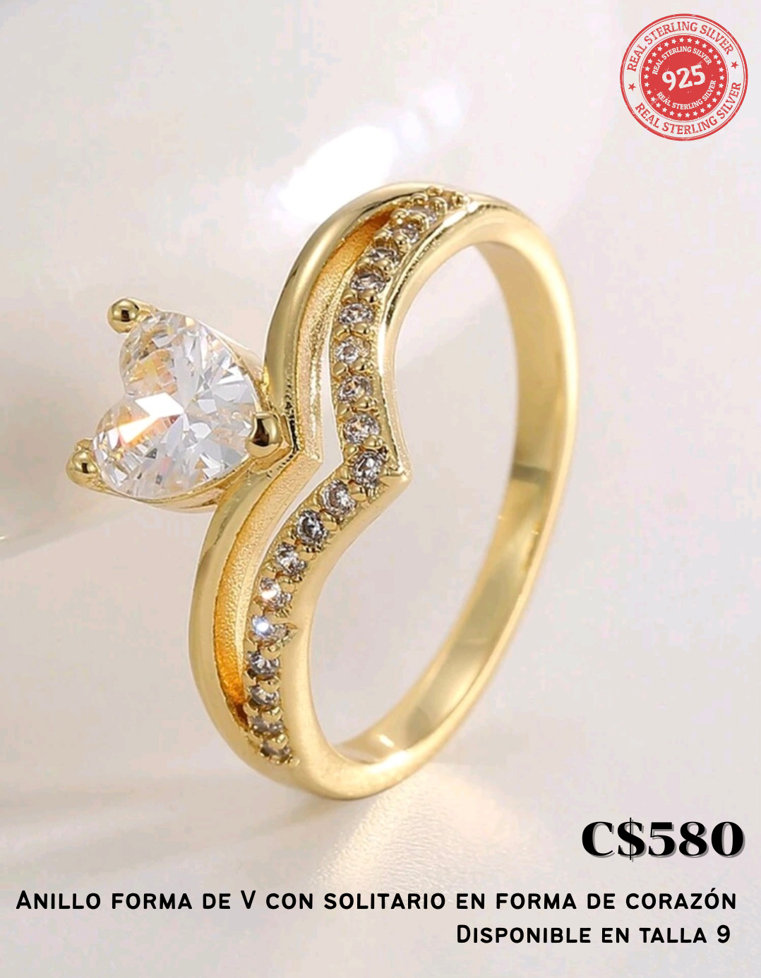 Anillo de plata en forma de V con corazón
