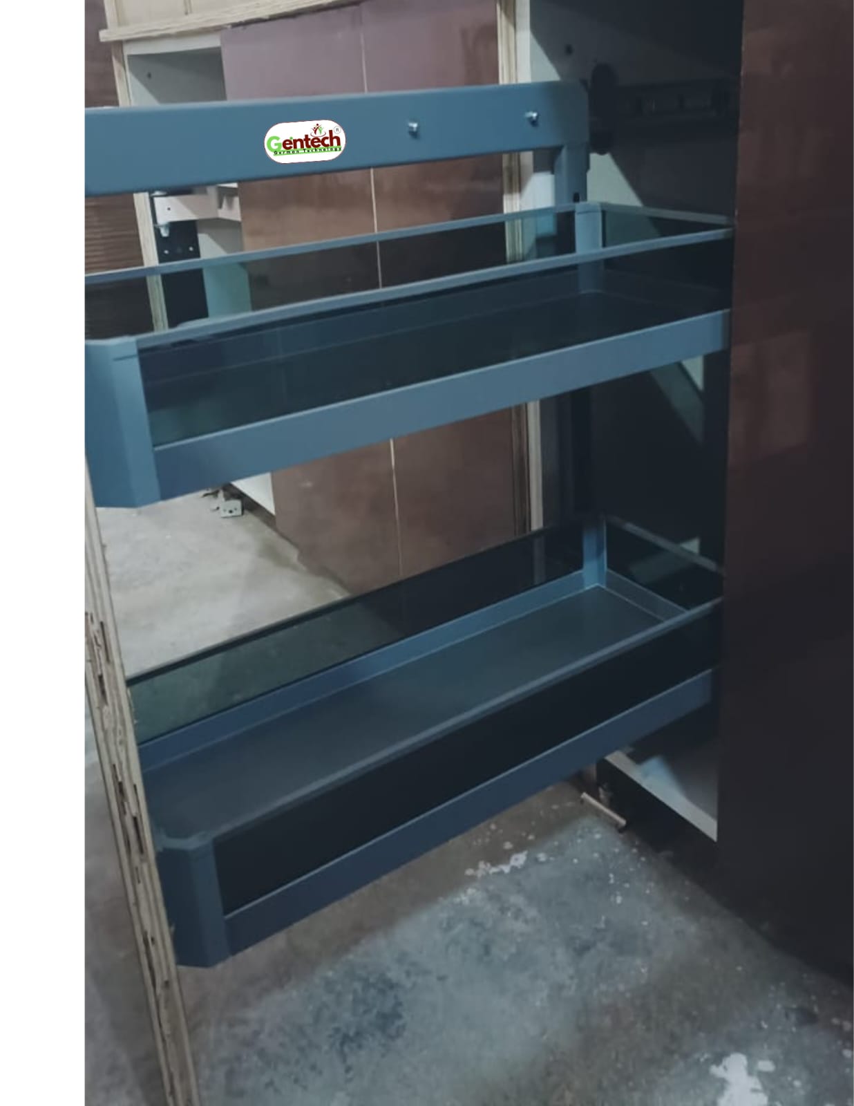 Gentech Bottle Pull-Out (BPO) Glass 
