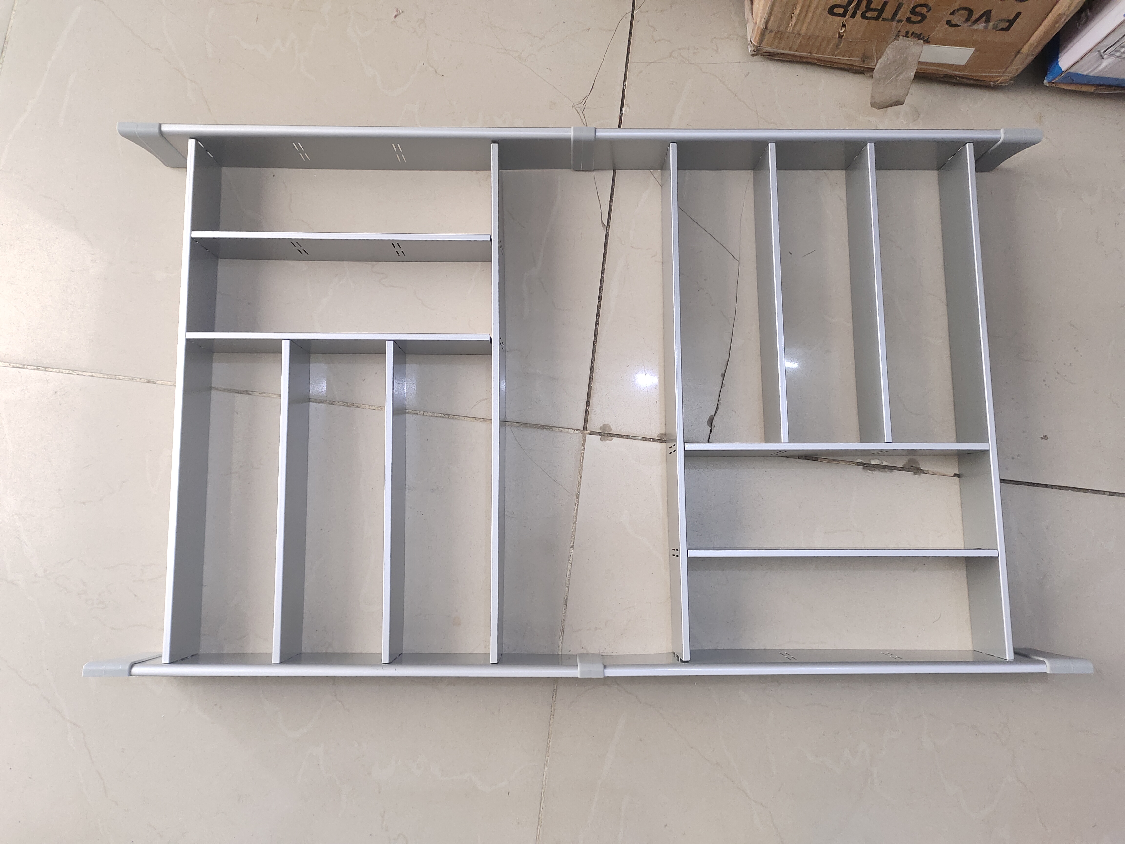 Gentech metal divider cutlery drawer organizer 
