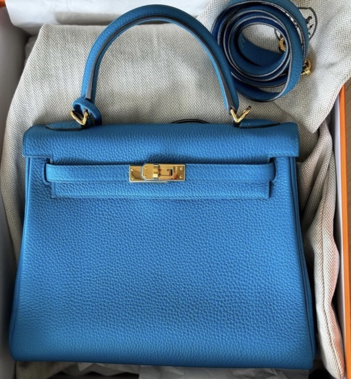 Hermès Blue Zanzibar Togo Leather Kelly 25 Bag