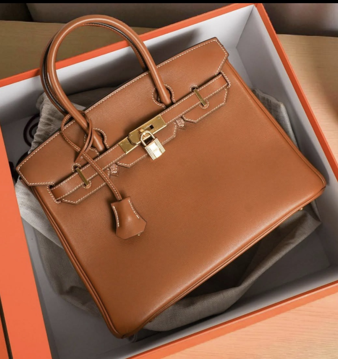 Hermes Gold Leather Birkin 30cm Gold hardware