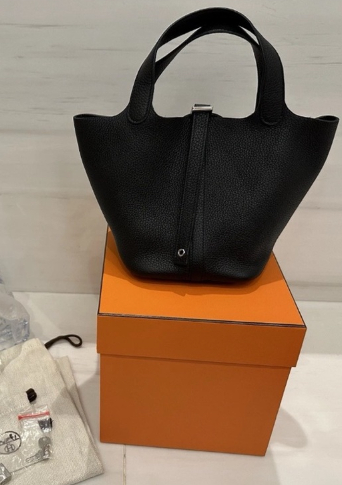 Hermes Black Clemence Leather Picotin 18cm Handbag 