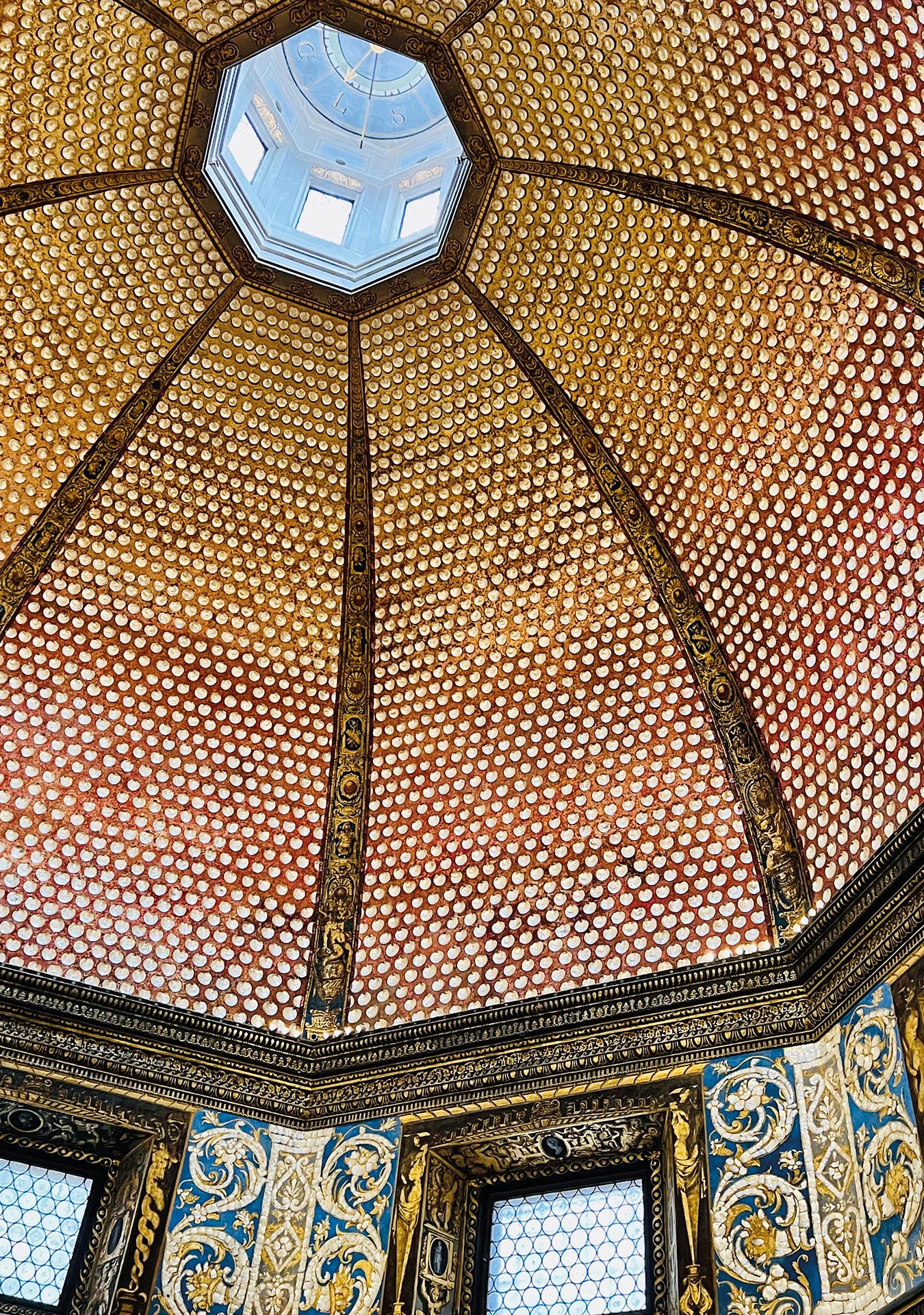 solitude at the Uffizi Museum