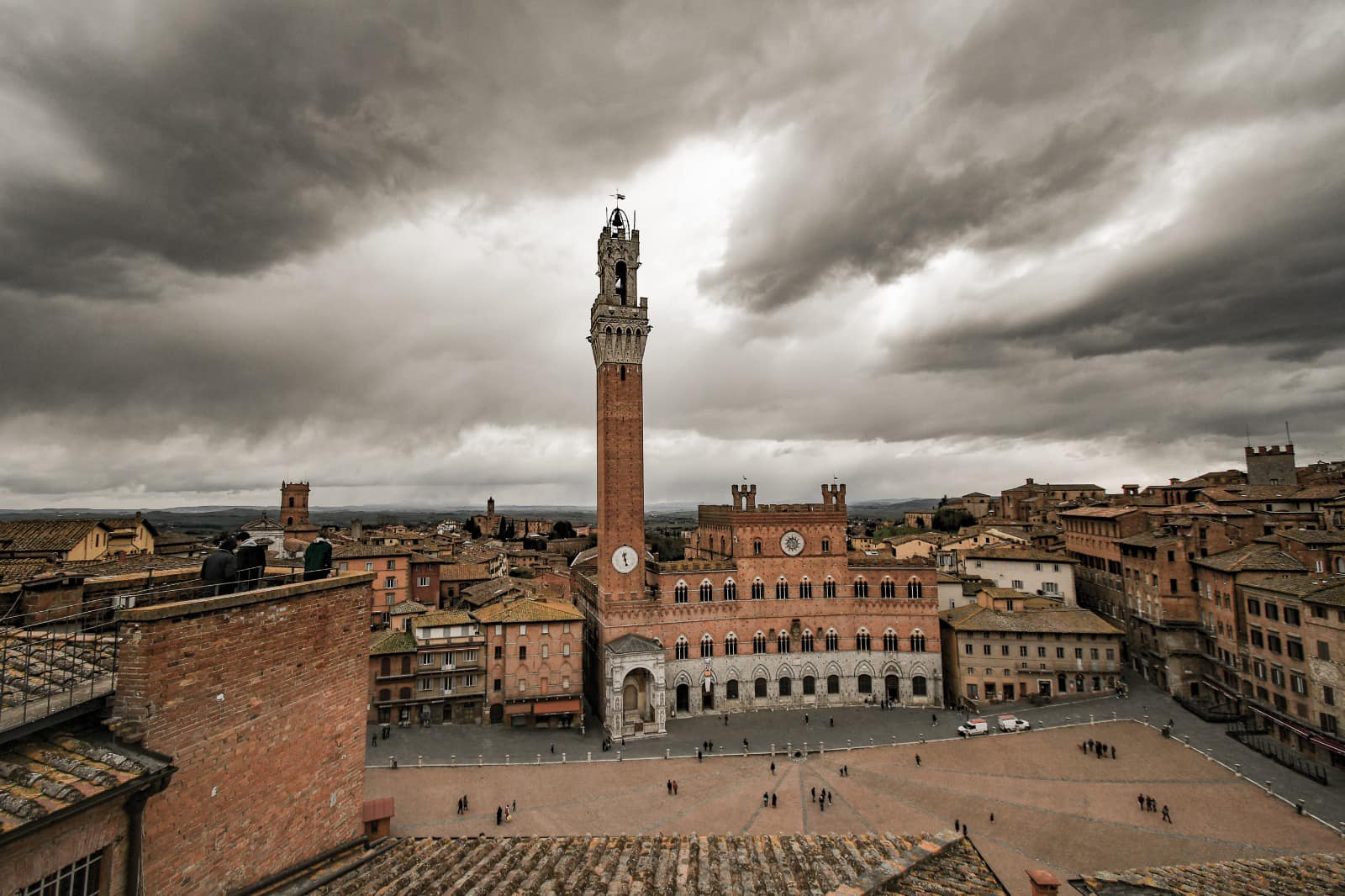 breathtaking dinner on top of a medieval tower in Siena