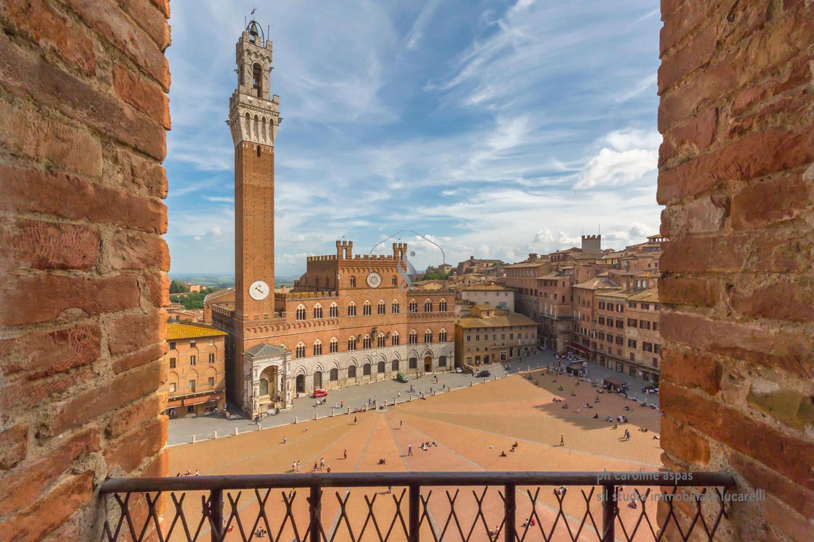 breathtaking dinner on top of a medieval tower in Siena