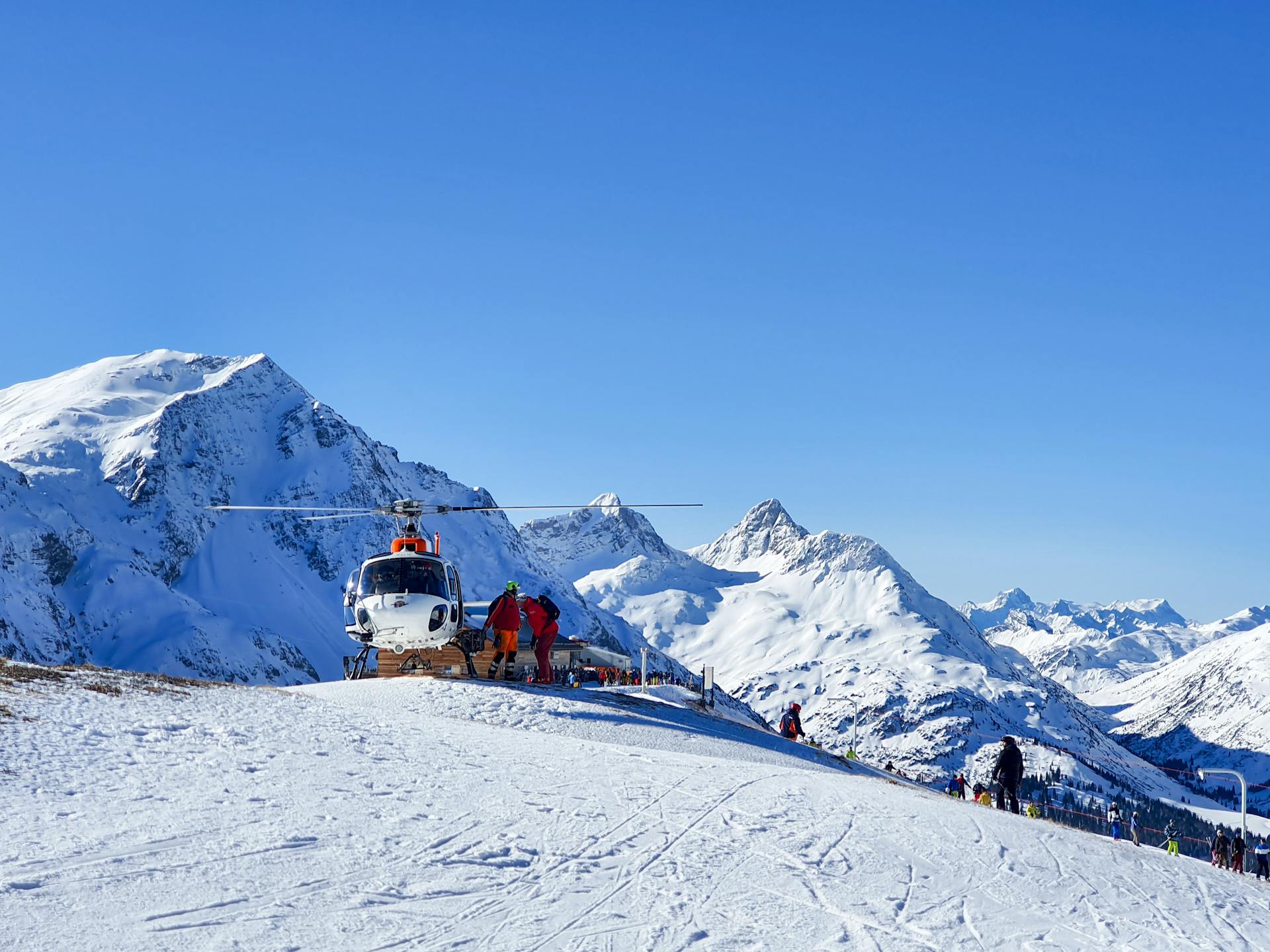 HELI-SKIING EXPERIENCE – DOLOMITES