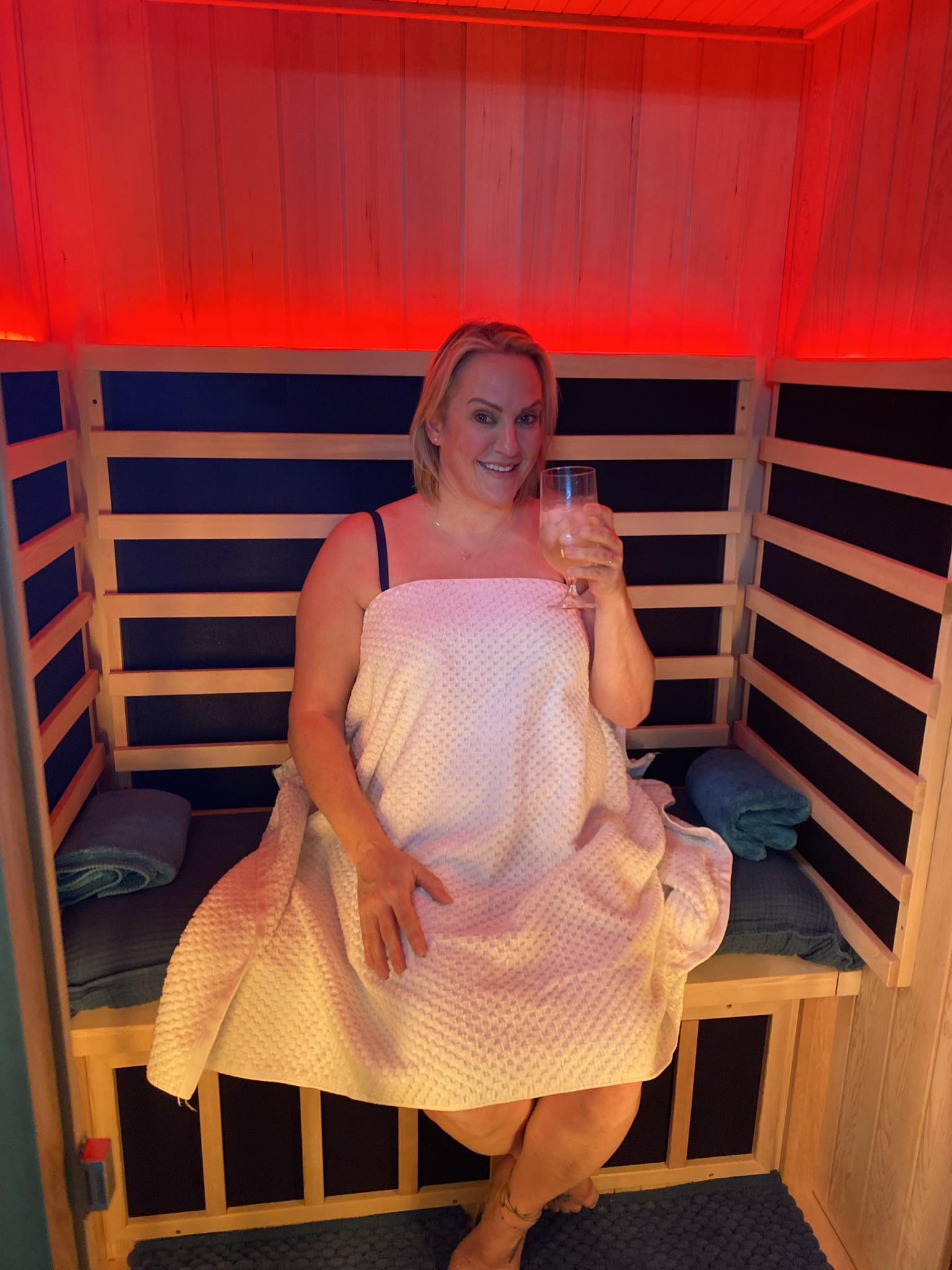 Infrared Light Therapy Sauna
