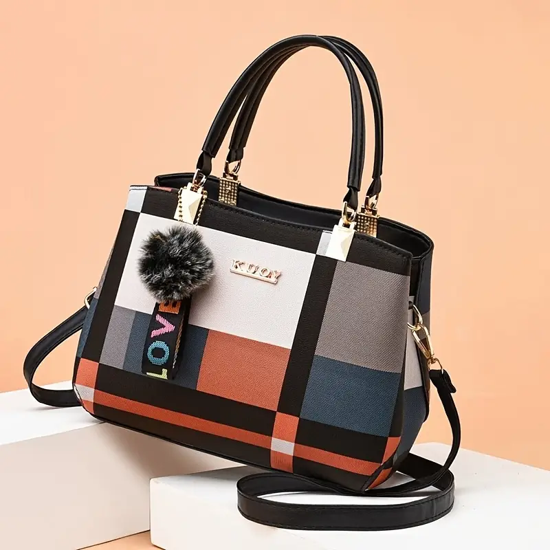 Stylish and Functional: The Ultimate Women's Everyday Handbag!