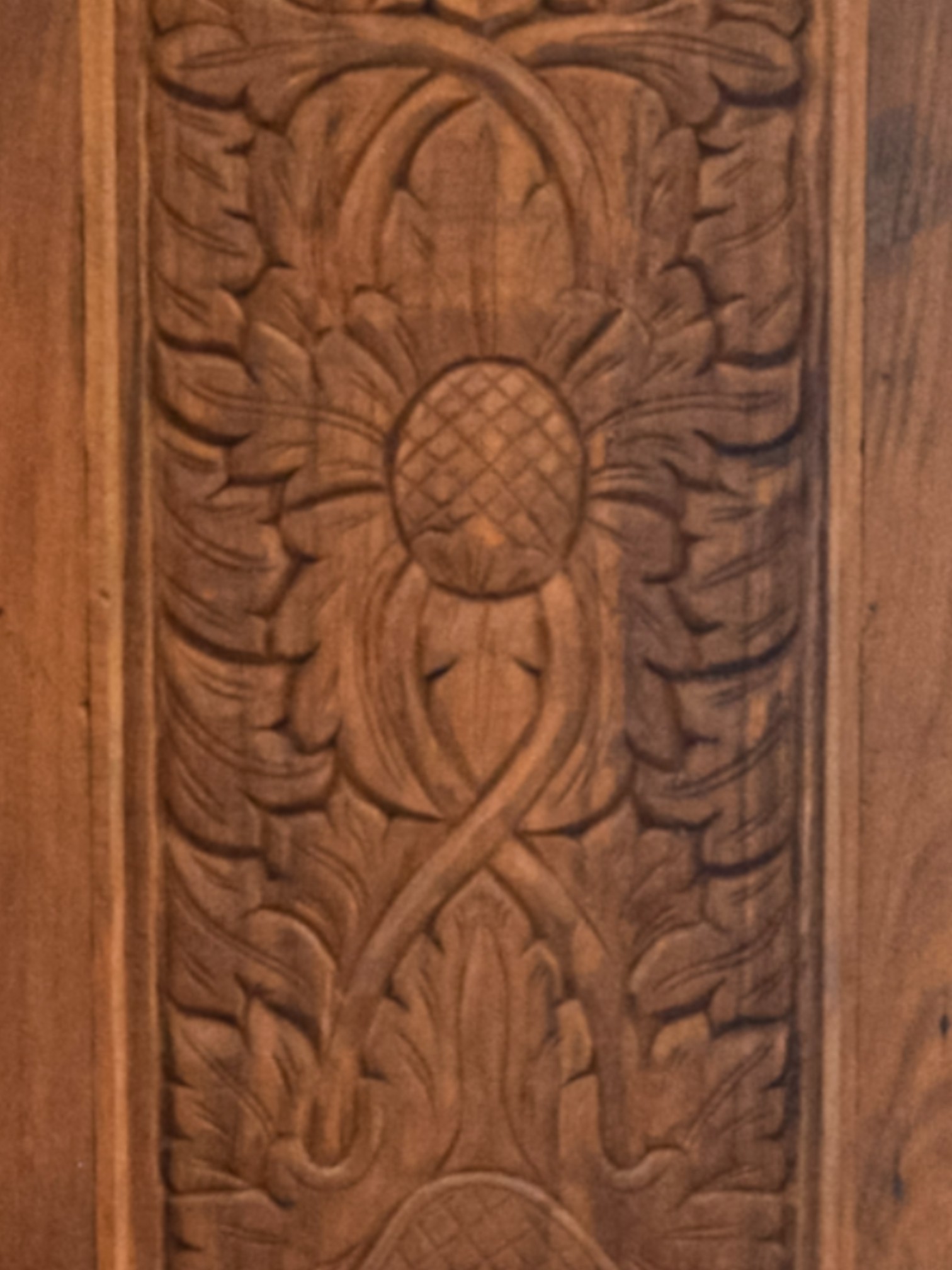 ARMARIO ALTO 1P 1C TALLADO SURYA KIRAN IDA27