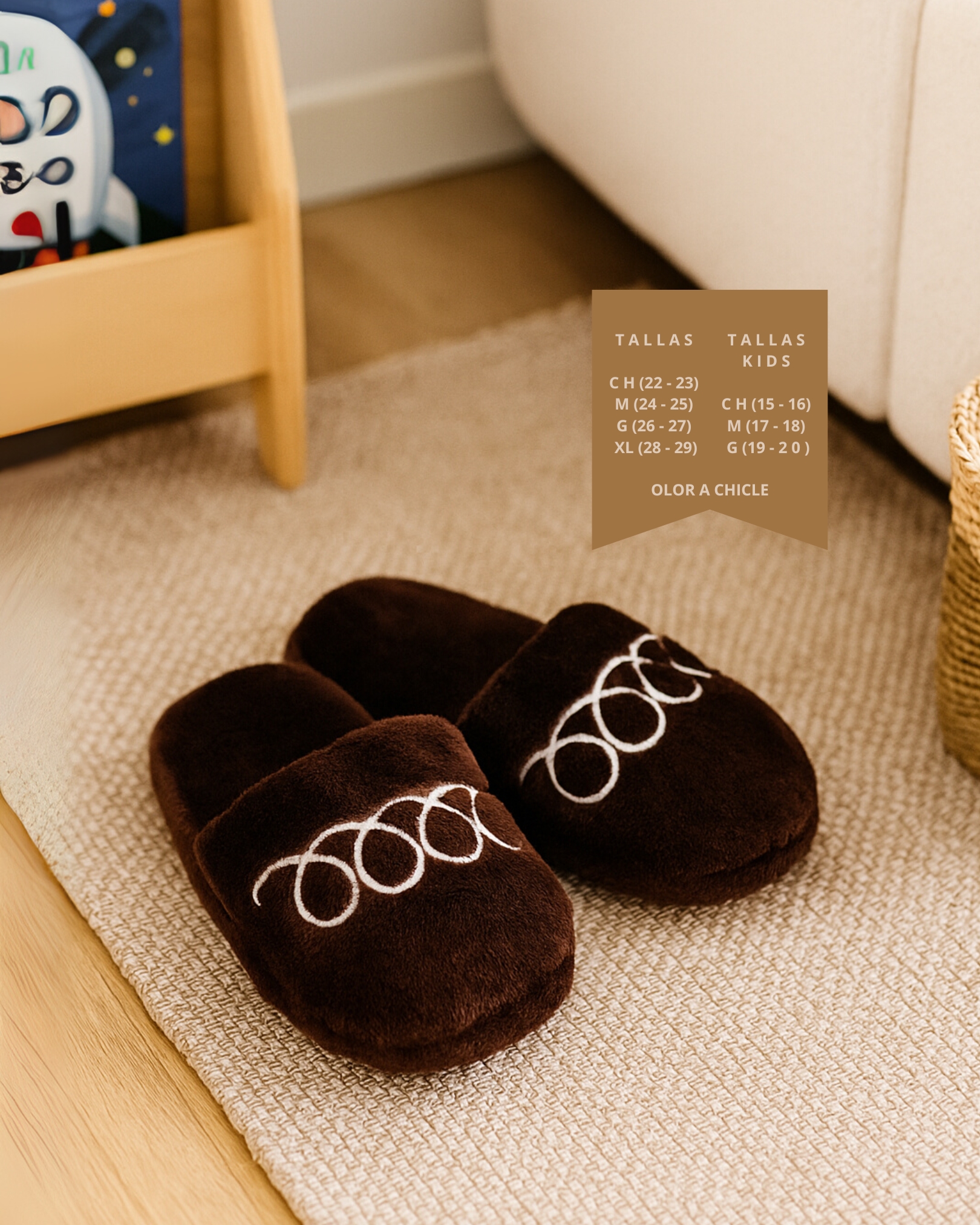 Pantuflas de felpa marrón (Pinguinos)