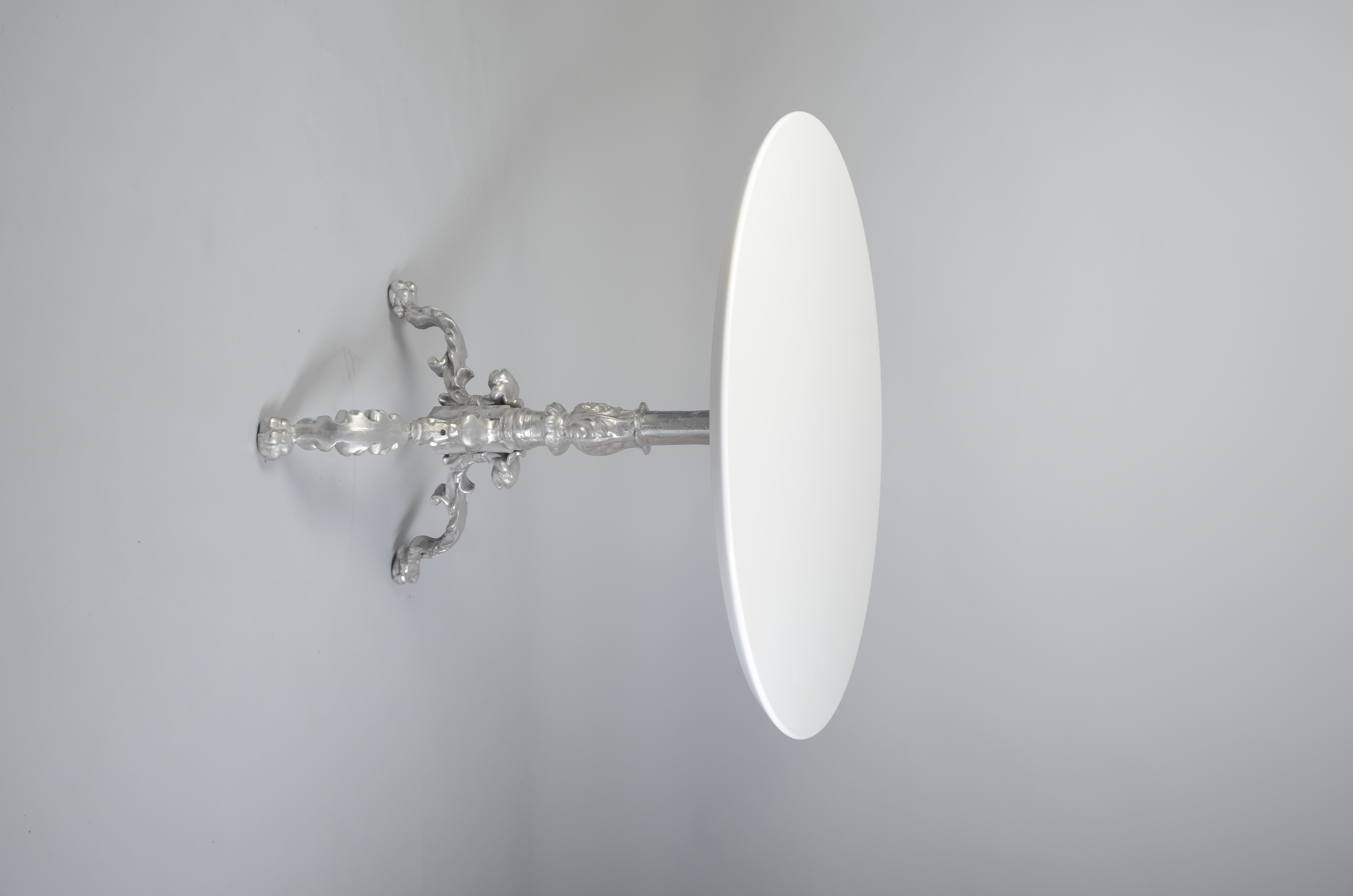 Mesa redonda decorativa