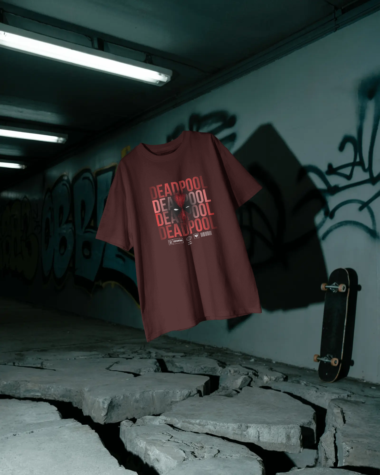 Deadpool Oversized T-Shirt