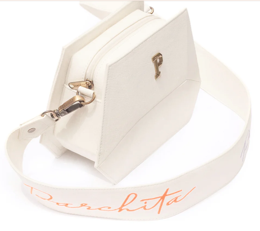 Parchita Simona Elegant White Handbag