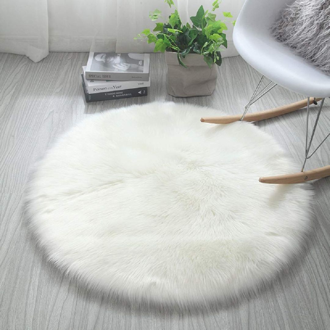 Round Faux Fur Rug