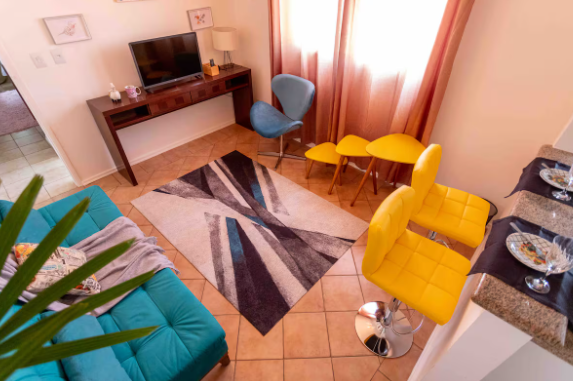 Apto Bromélia Amarela