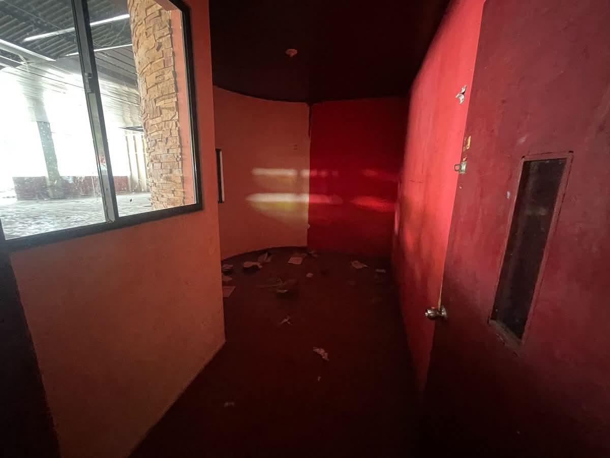 SE VENDE LA LIBERTAD