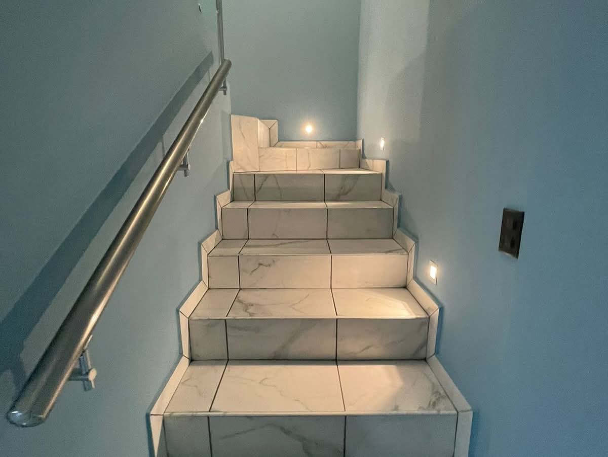 ESCALON CASA MODERNA