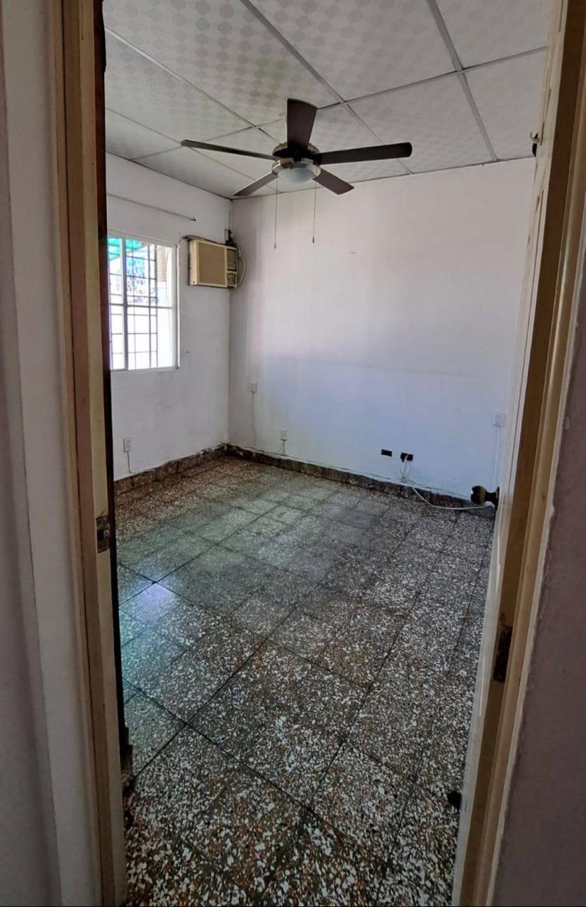 SAN SALVADOR POR EL CENTRO DE GOBIERNO