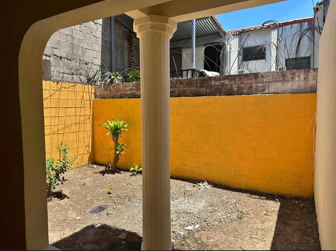 CASA EN LA SABANA POR PLAZA MERLIOT