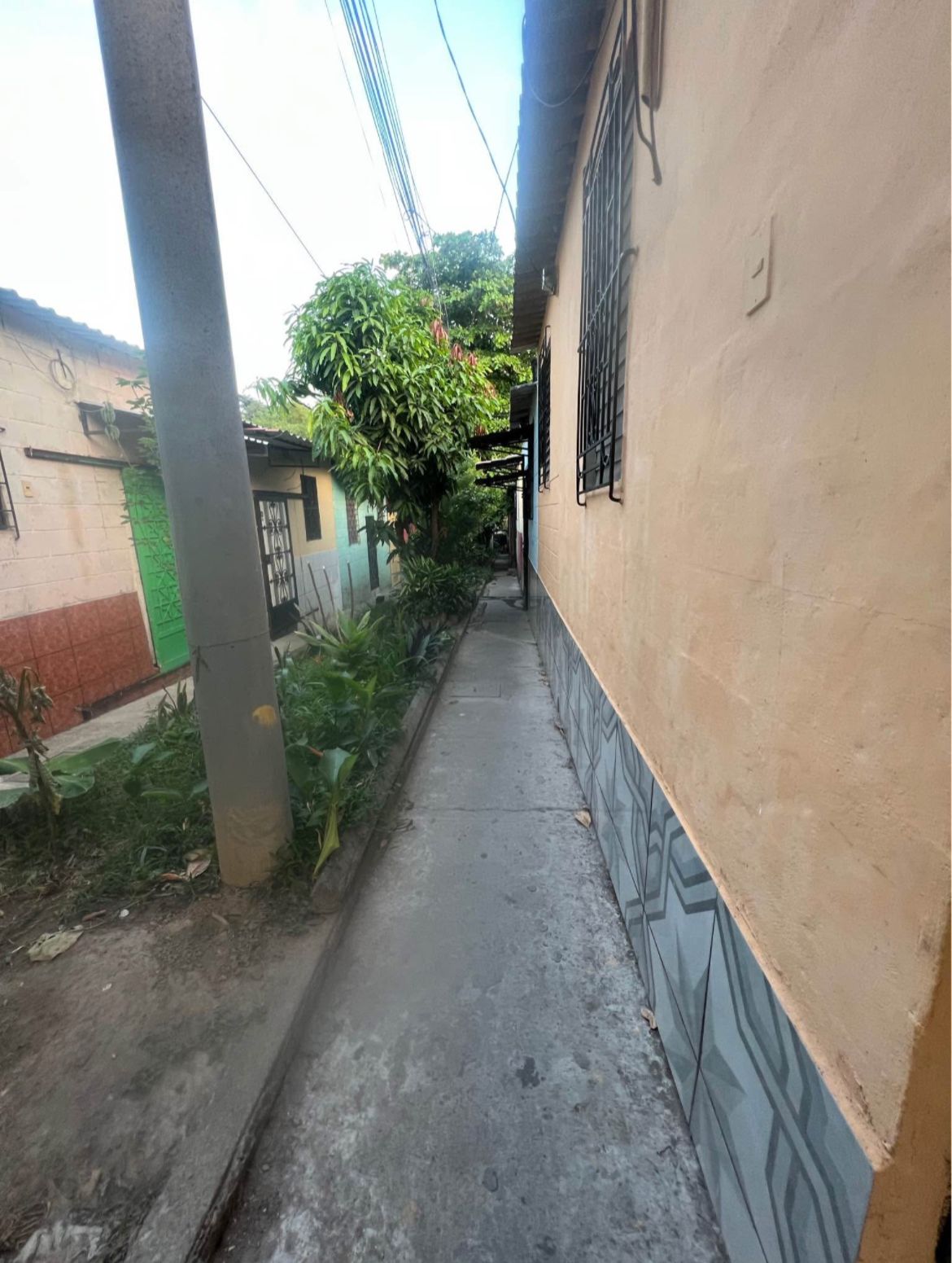 CASA POR TRONCAL DEL NORTE CUIDAD DELGADO JARDINES DE FATIMA RES PRIVADA