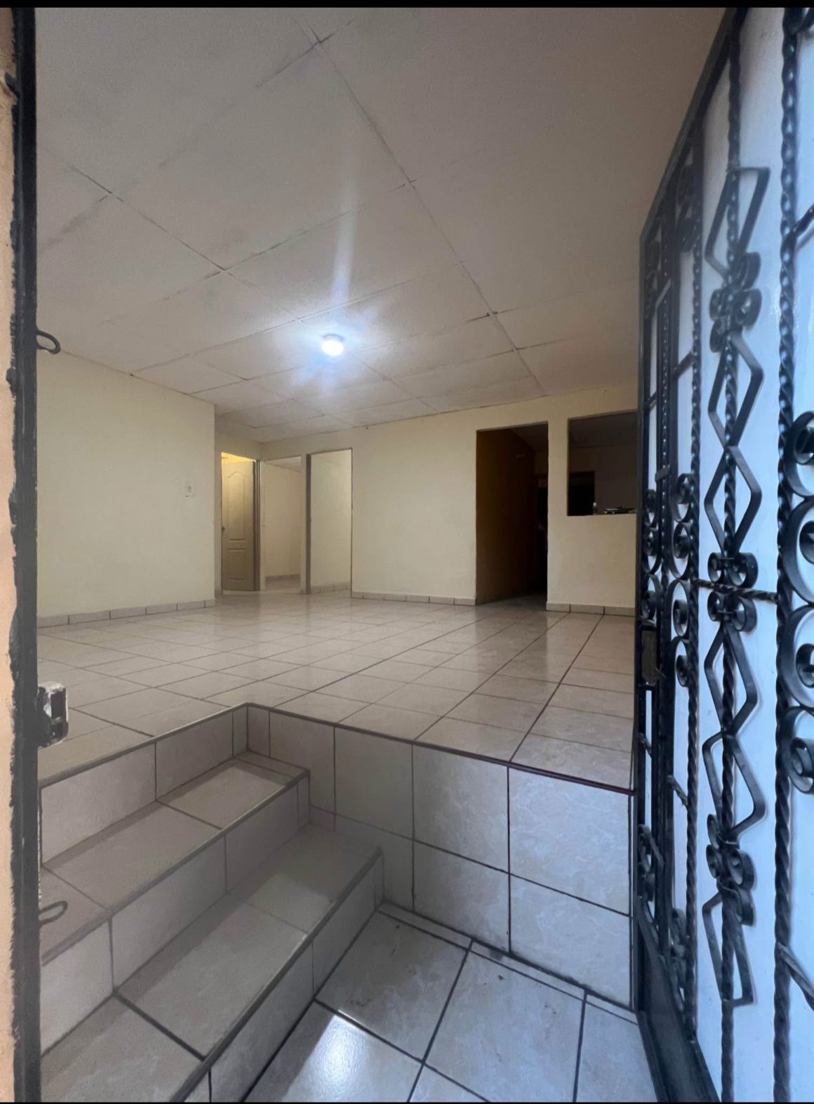 CASA POR TRONCAL DEL NORTE CUIDAD DELGADO JARDINES DE FATIMA RES PRIVADA