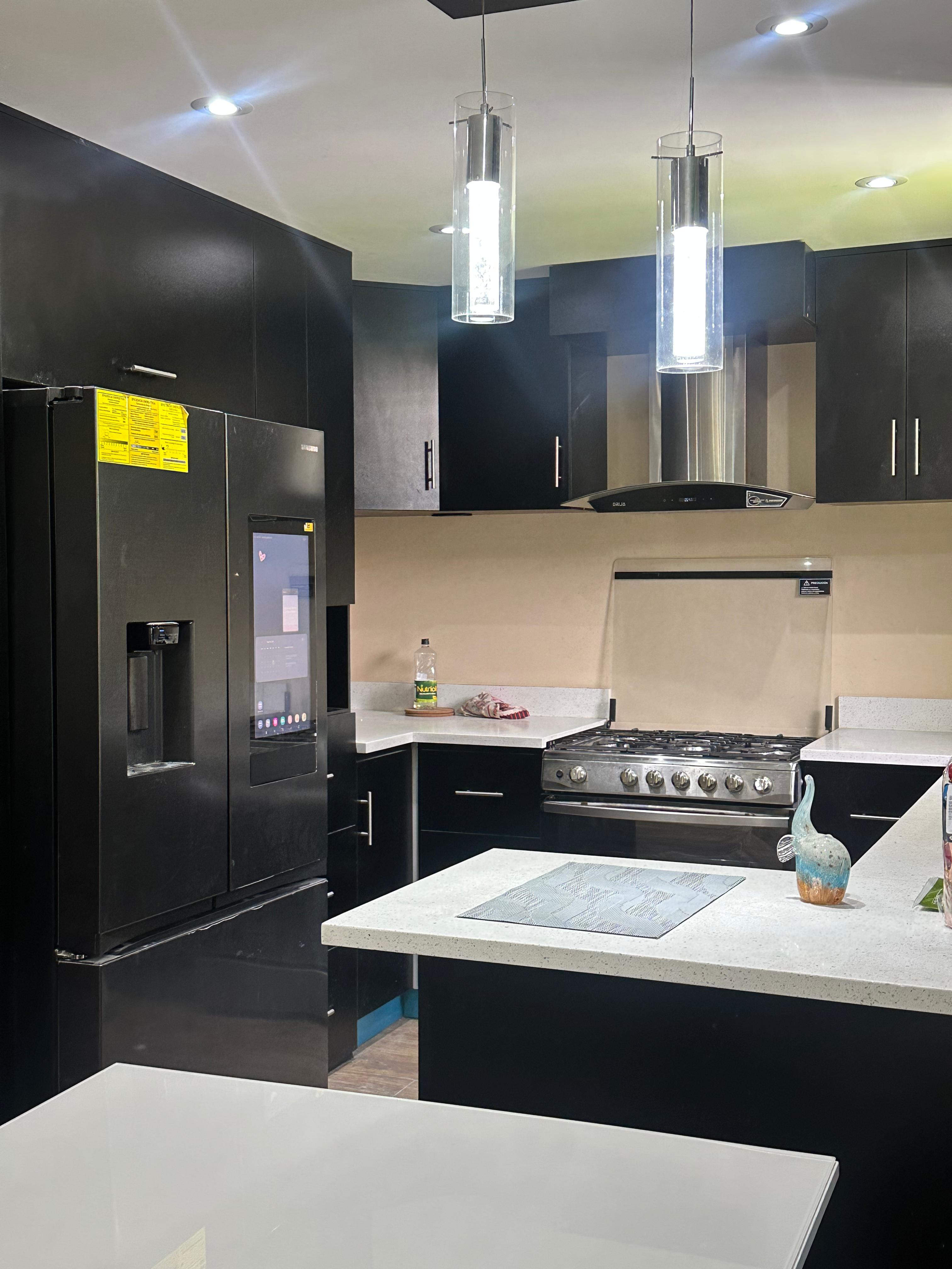 SE ALQUILA CASA AMUEBLADA  EN LA RABIDA 