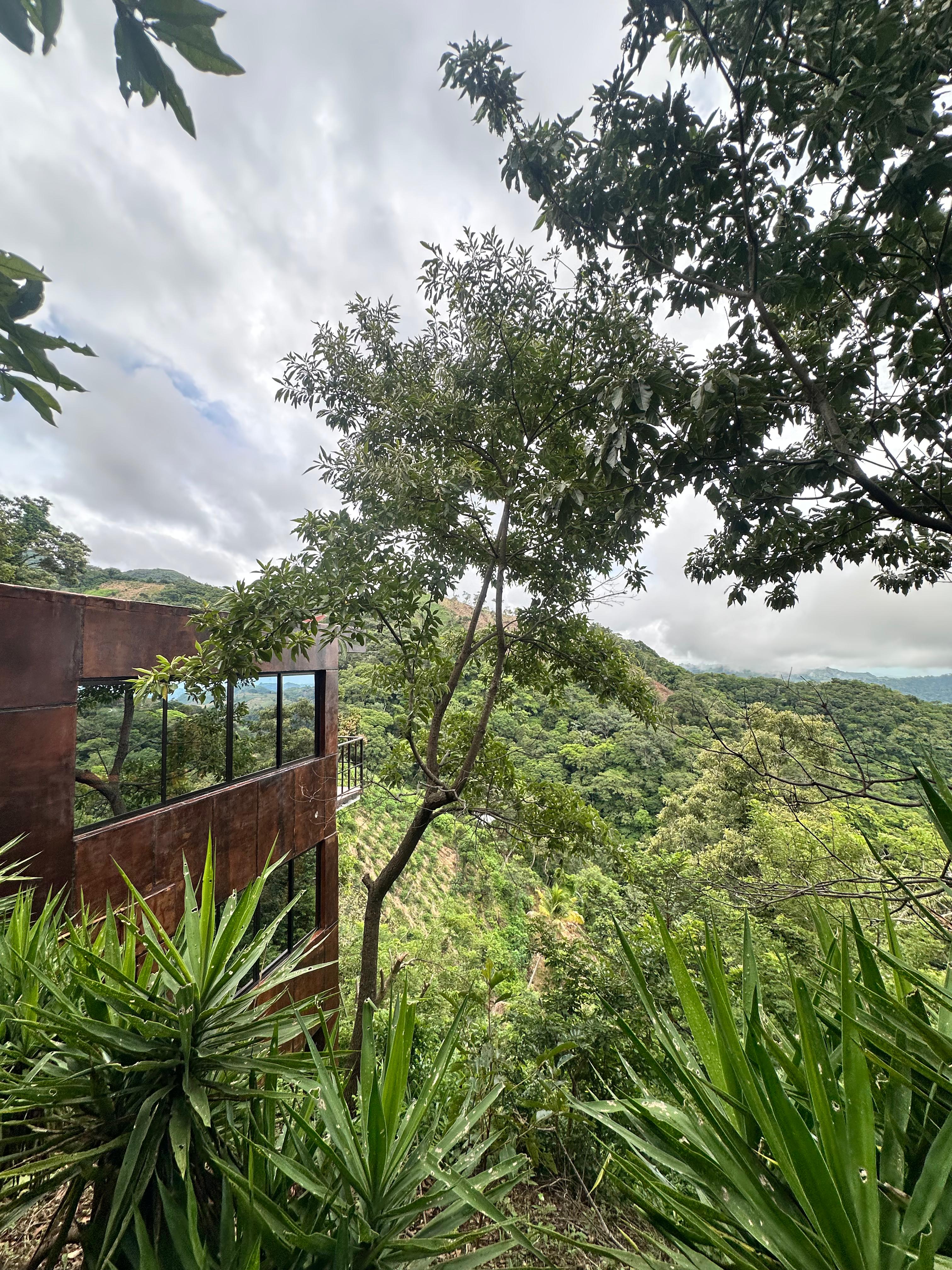 SE VENDE PROPIEDAD EN CERRO TAMANIQUE