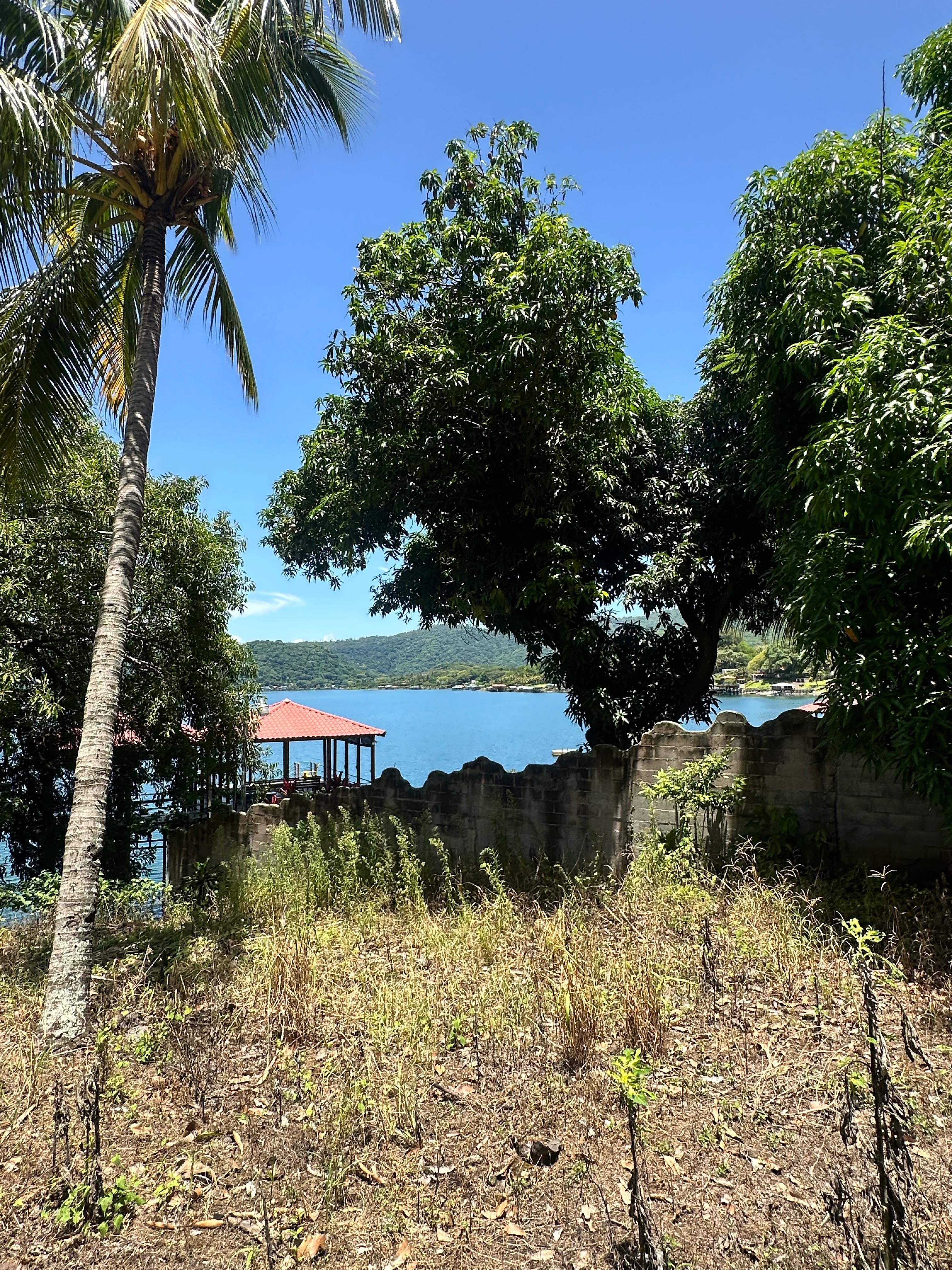 LAGO DE COATEPEQUE 5 MANZANAS Y 200 VARAS