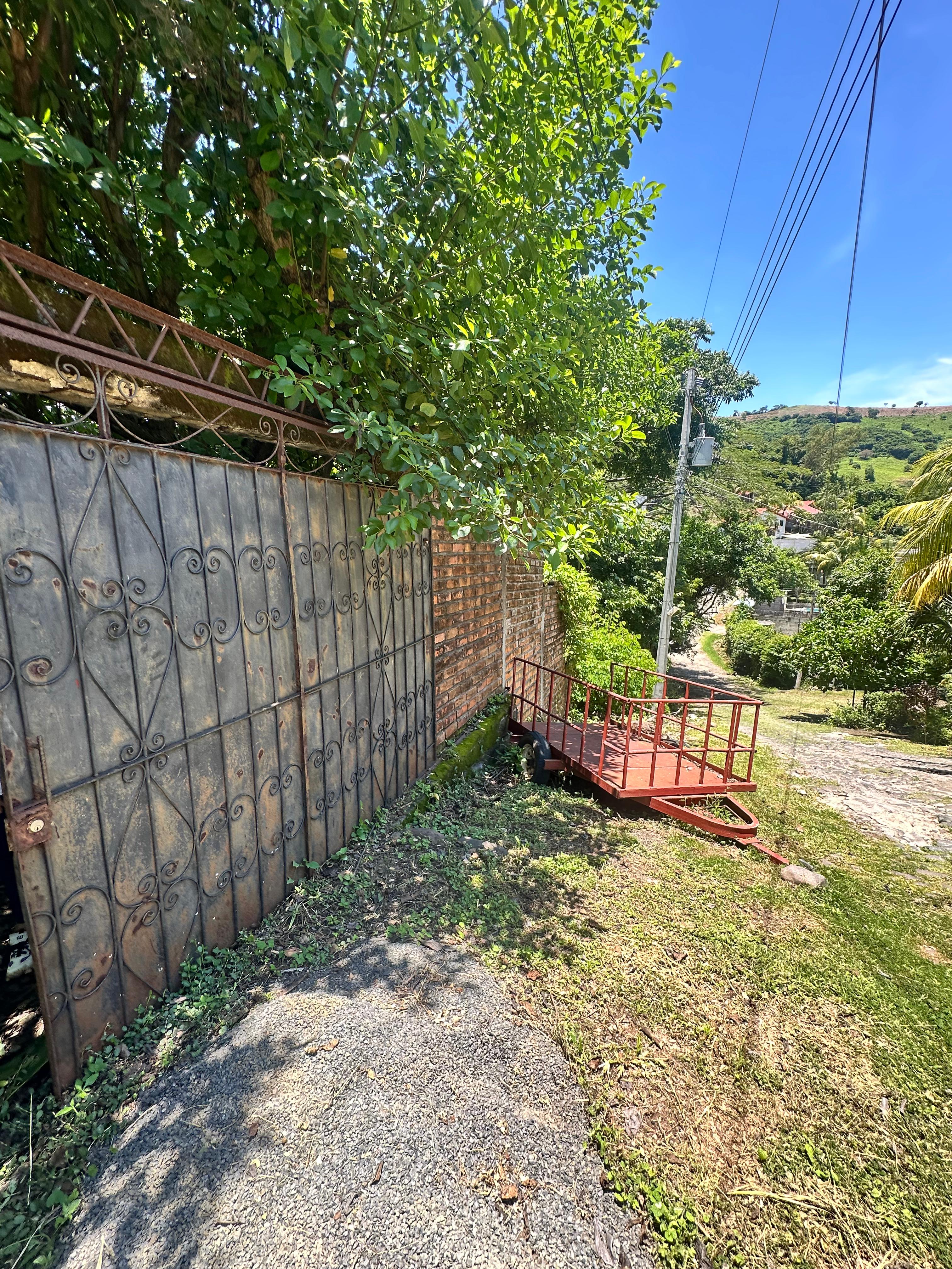 SE VENDE EN ATAMI LA LIBERTAD