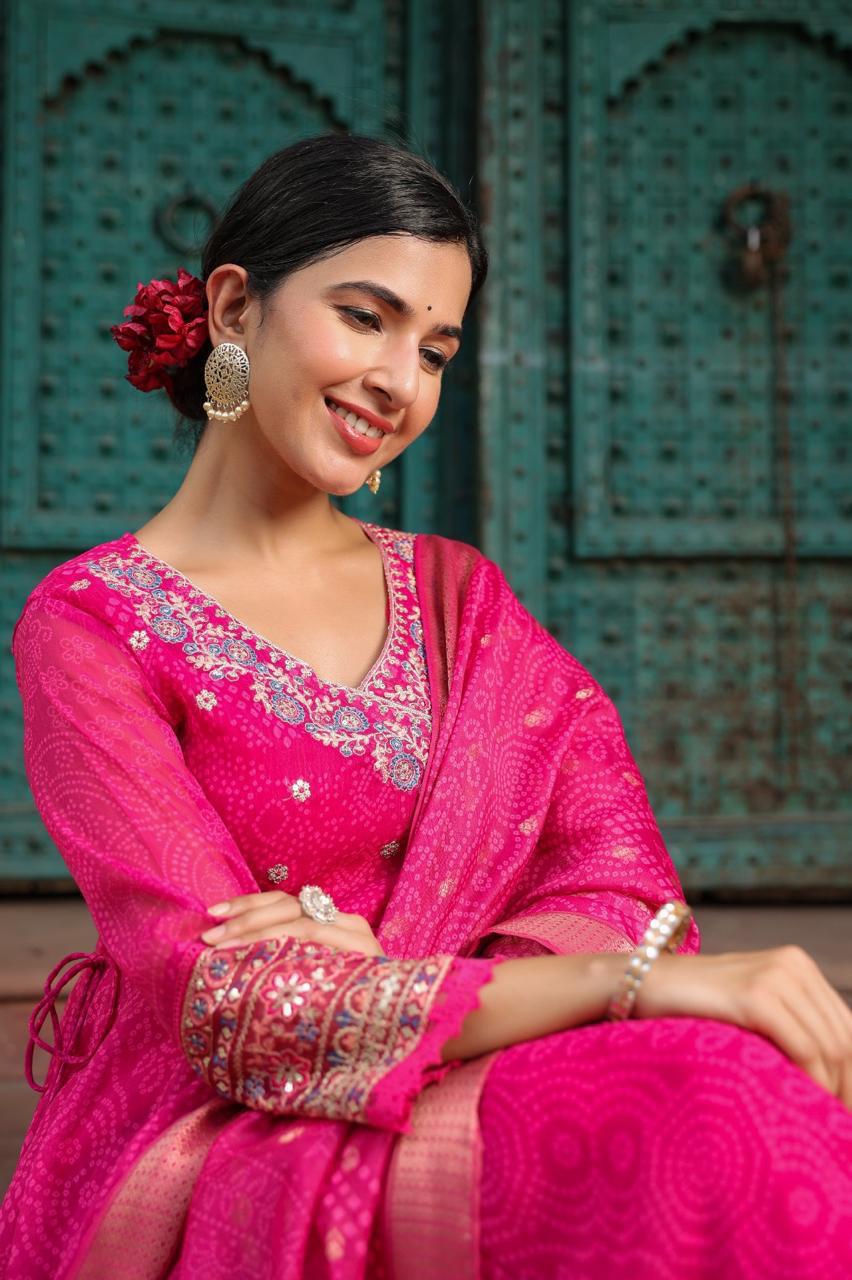 Embroidered Pink Salwar Kameez