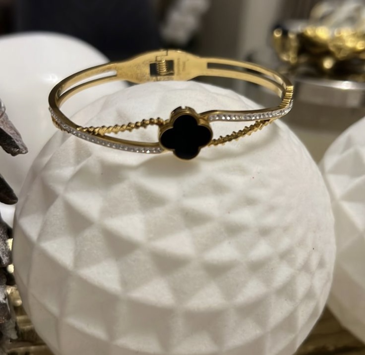 Black clover bracelet 
