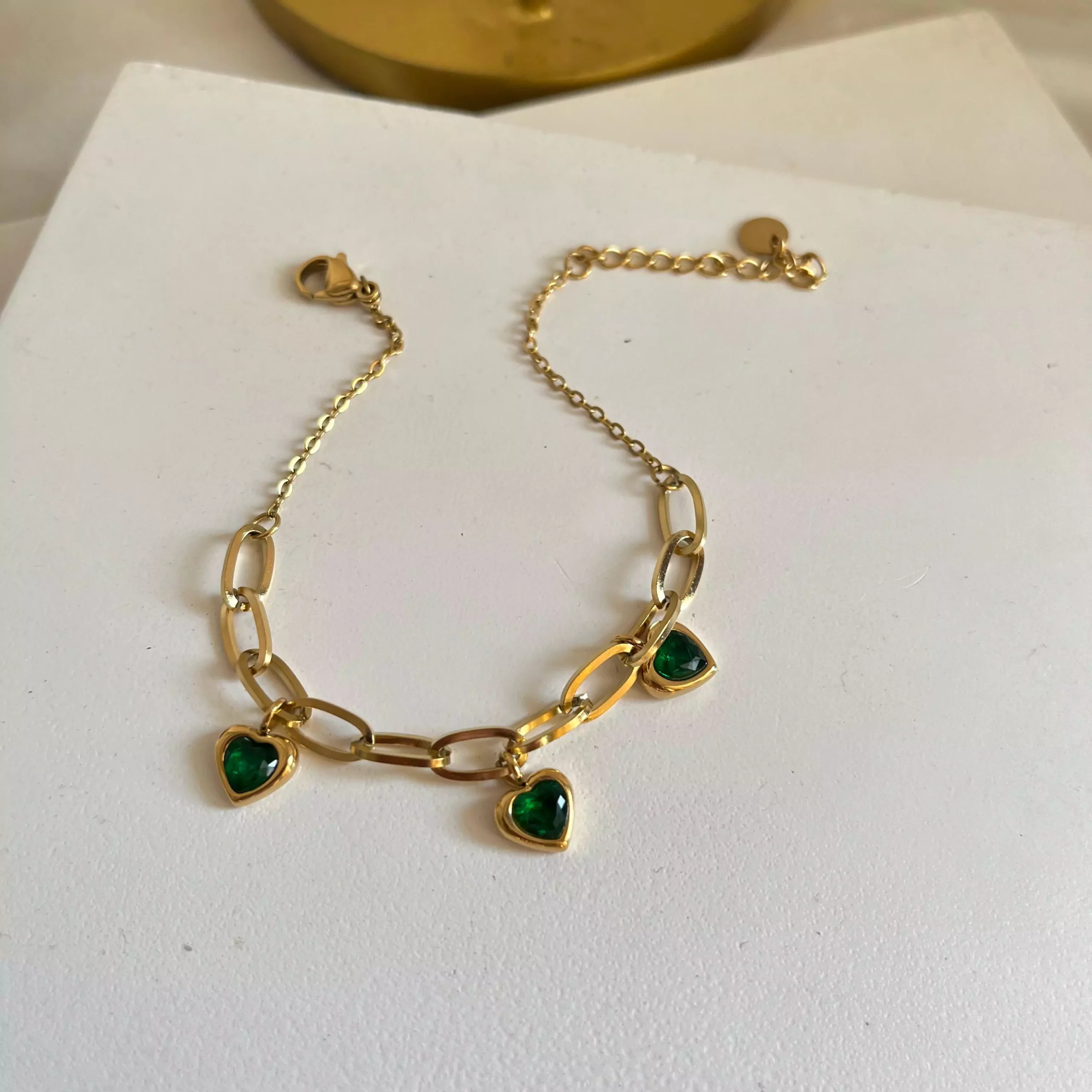 Cute Hanging Royal Heart Bracelet 