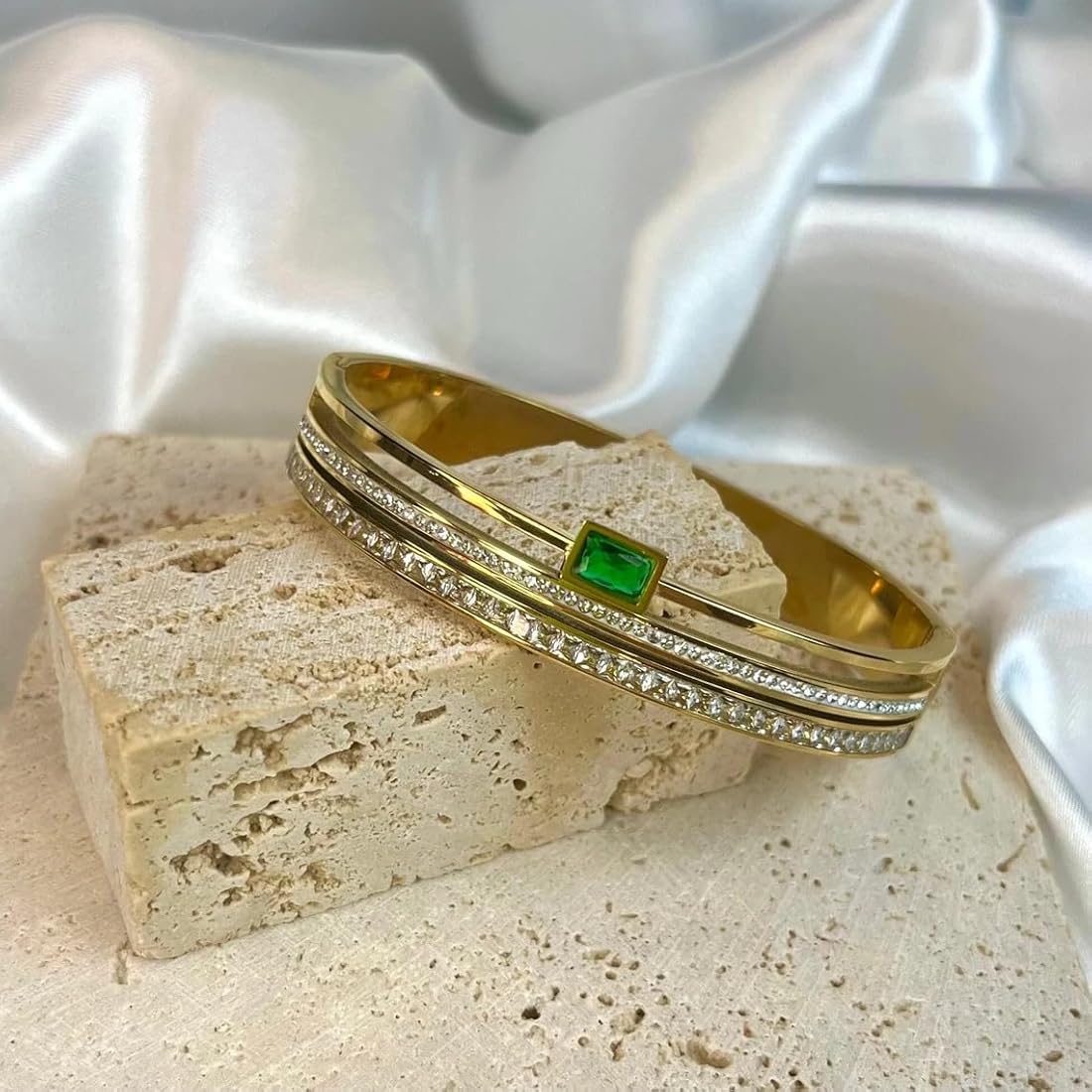 Royal layer bangle