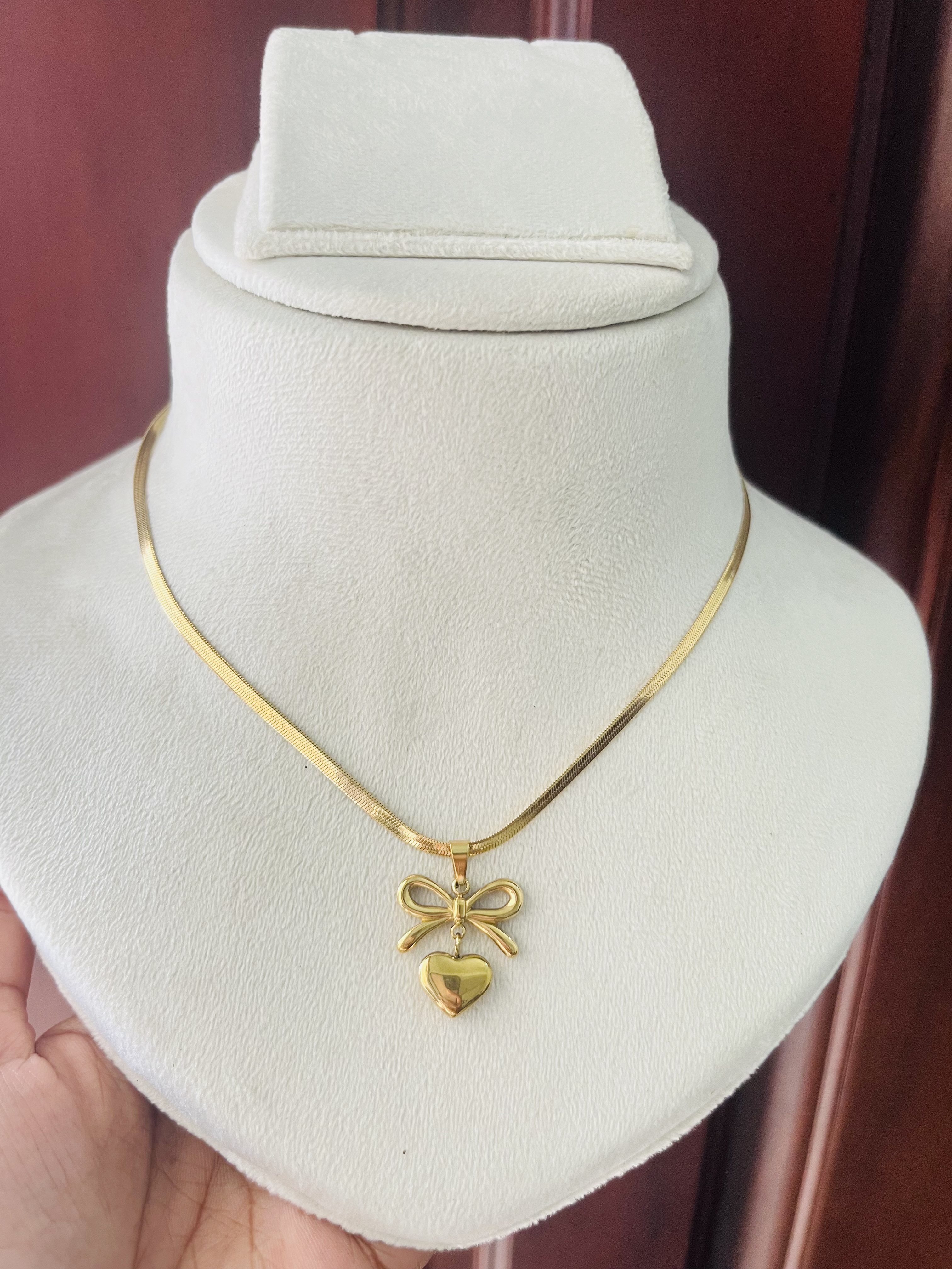 Snake Chain with removable pendant 