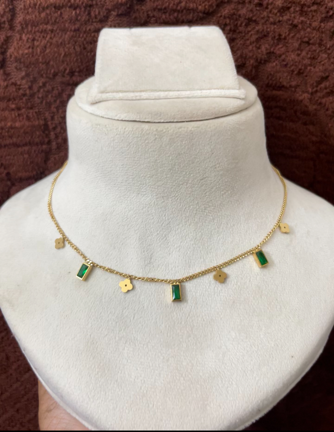 Royal clover Necklace 