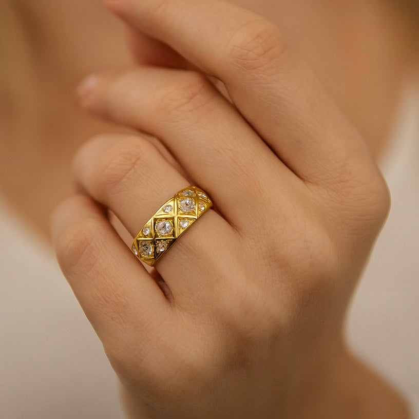 Luxe Ring